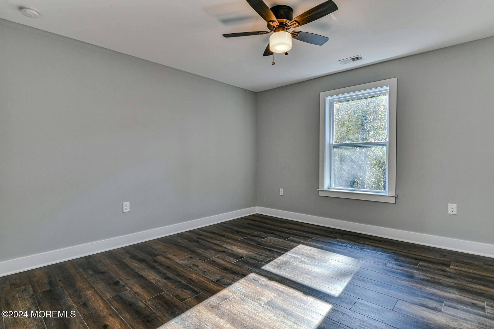 637 Summit Avenue, Brick, New Jersey image 18