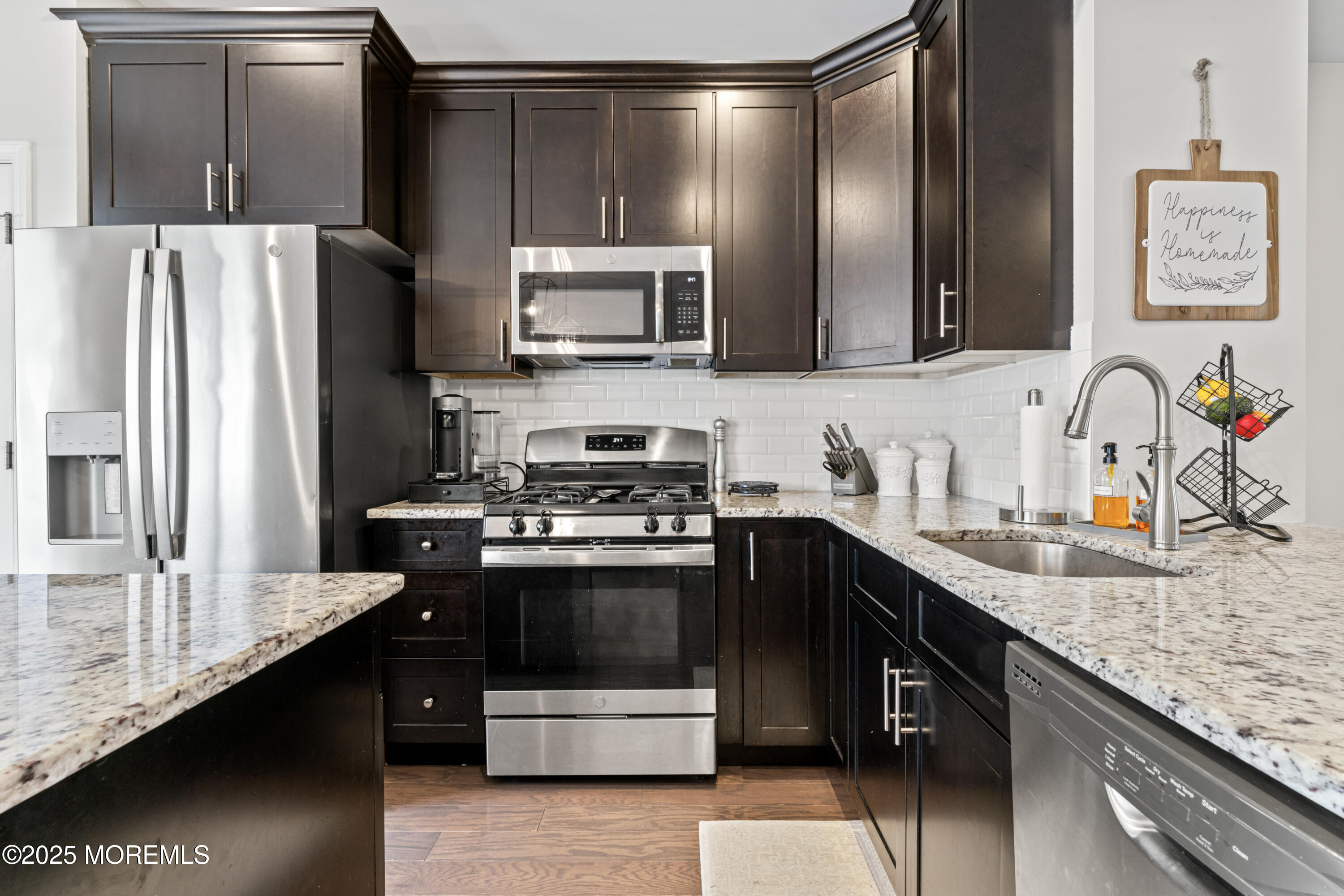 306 Discovery Road, Brick, New Jersey image 3