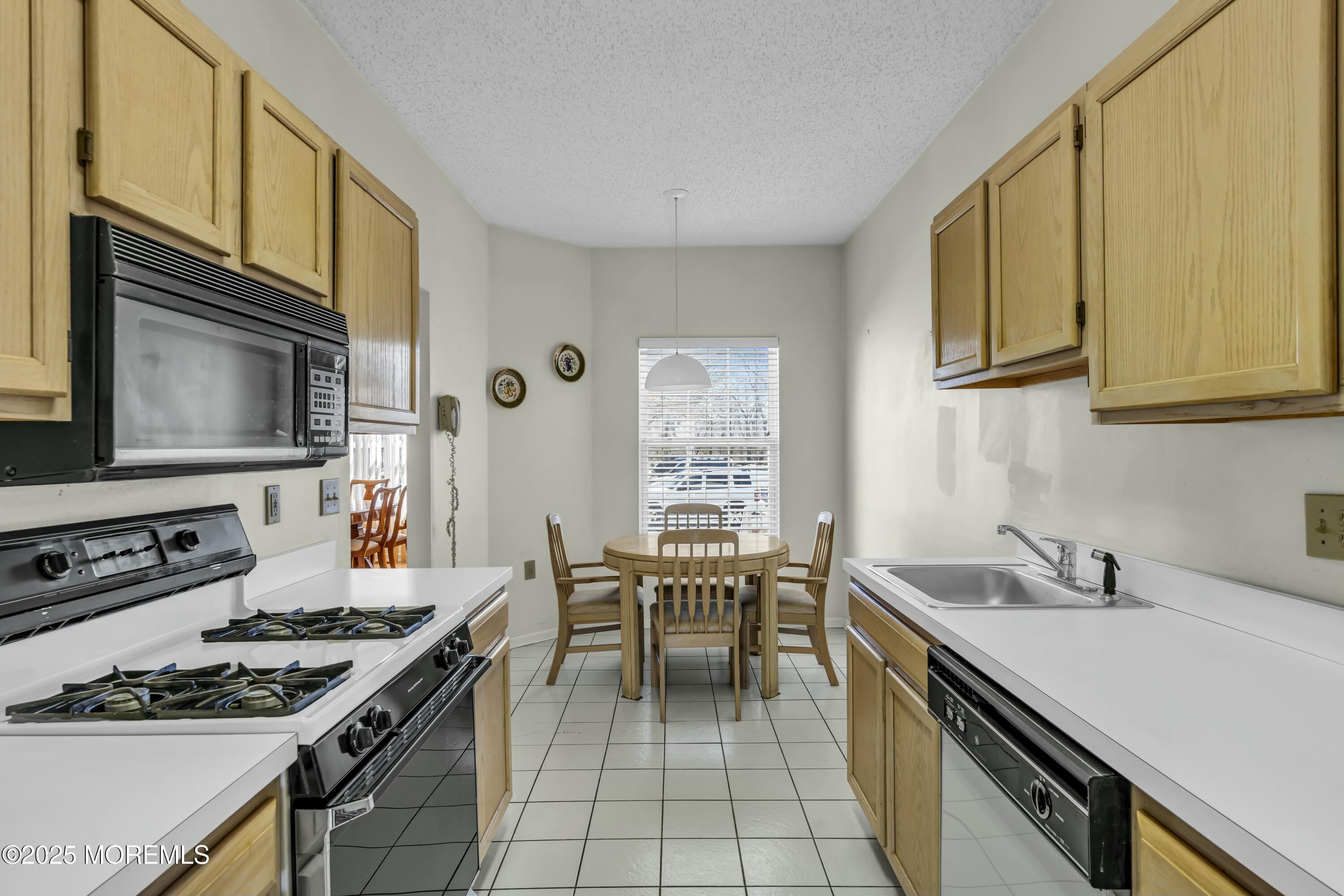 4308 Pepperidge Court, Freehold, New Jersey image 11