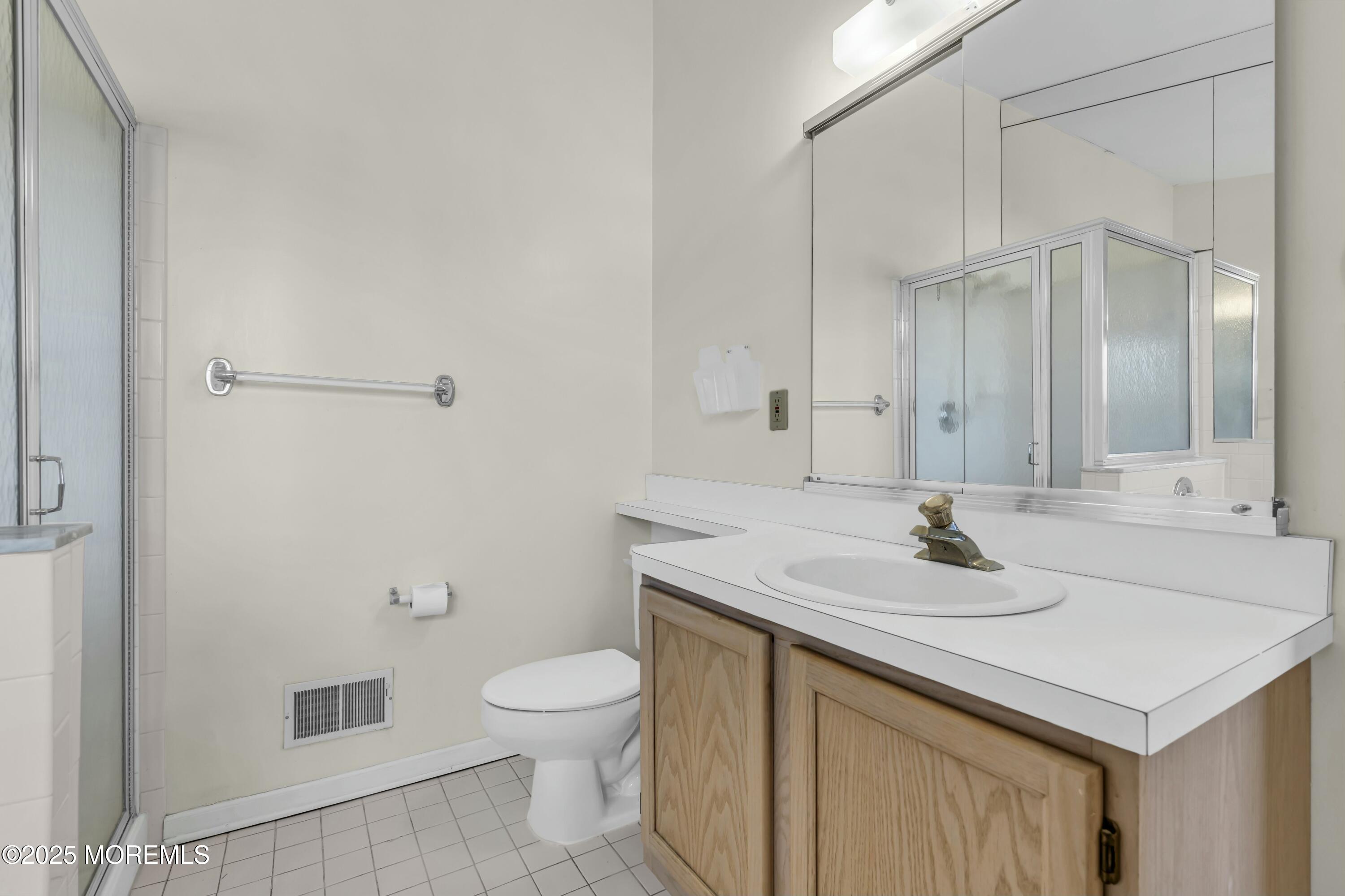 4308 Pepperidge Court, Freehold, New Jersey image 23