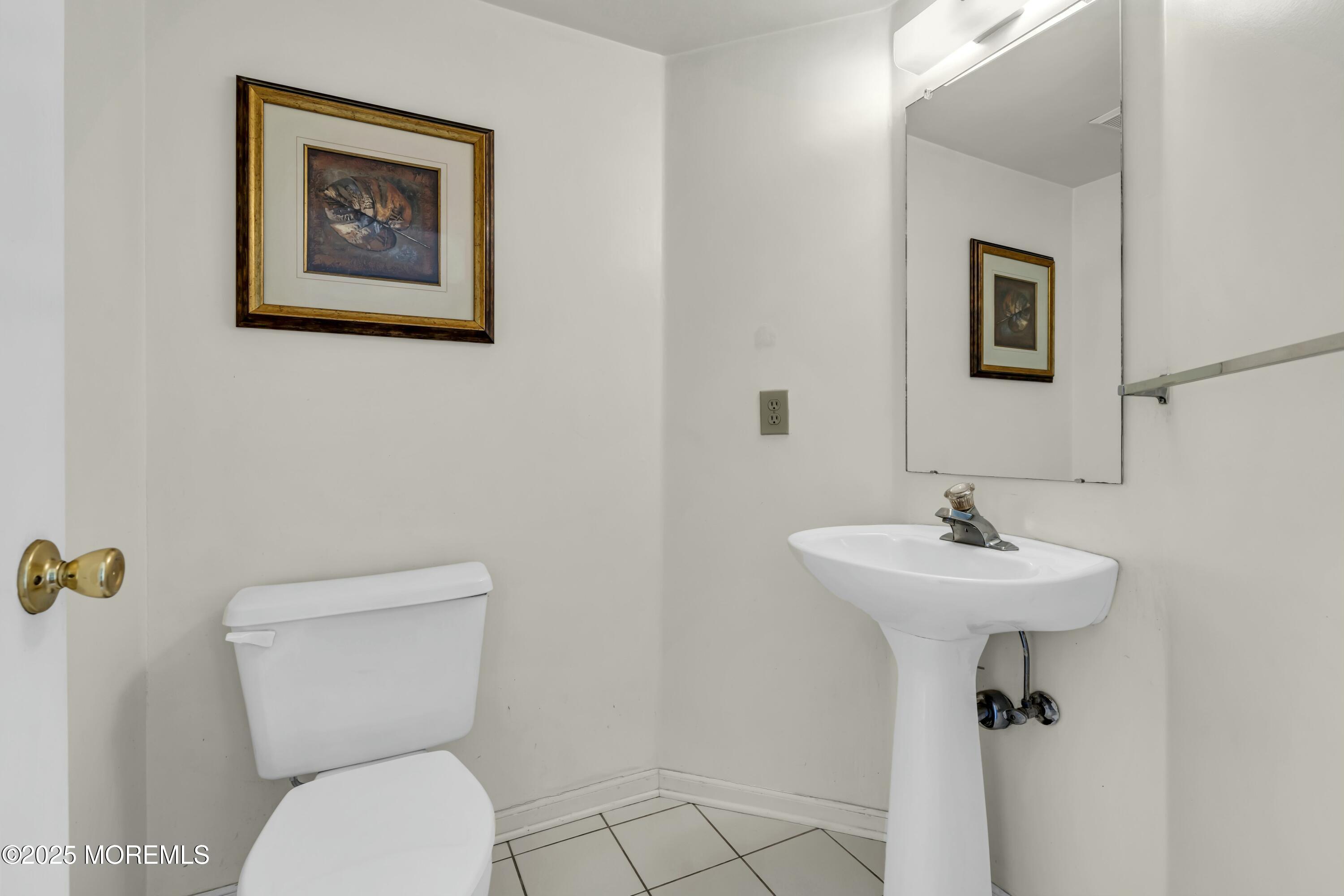 4308 Pepperidge Court, Freehold, New Jersey image 18