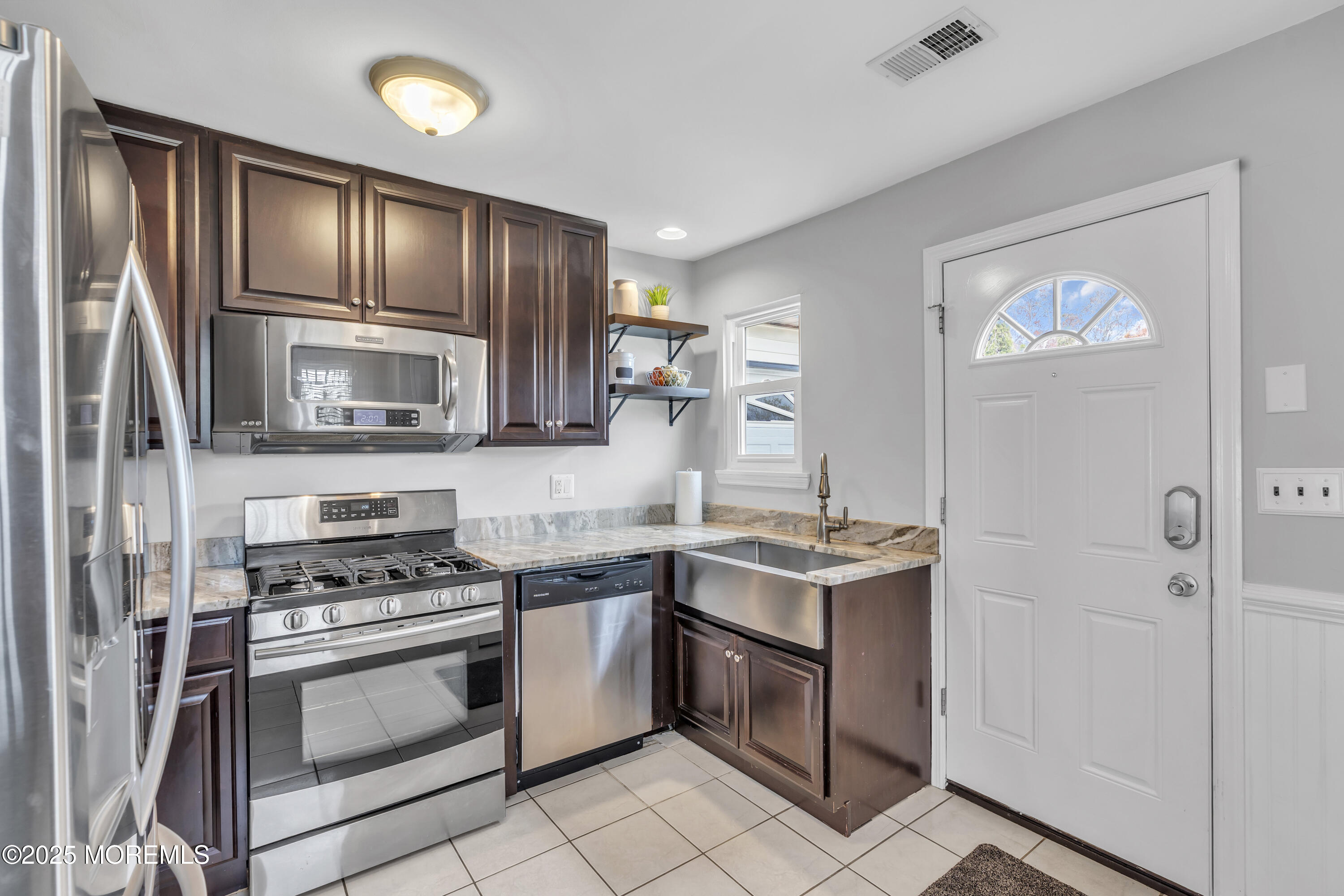 45 Pilgrim Avenue, Tinton Falls, New Jersey image 10