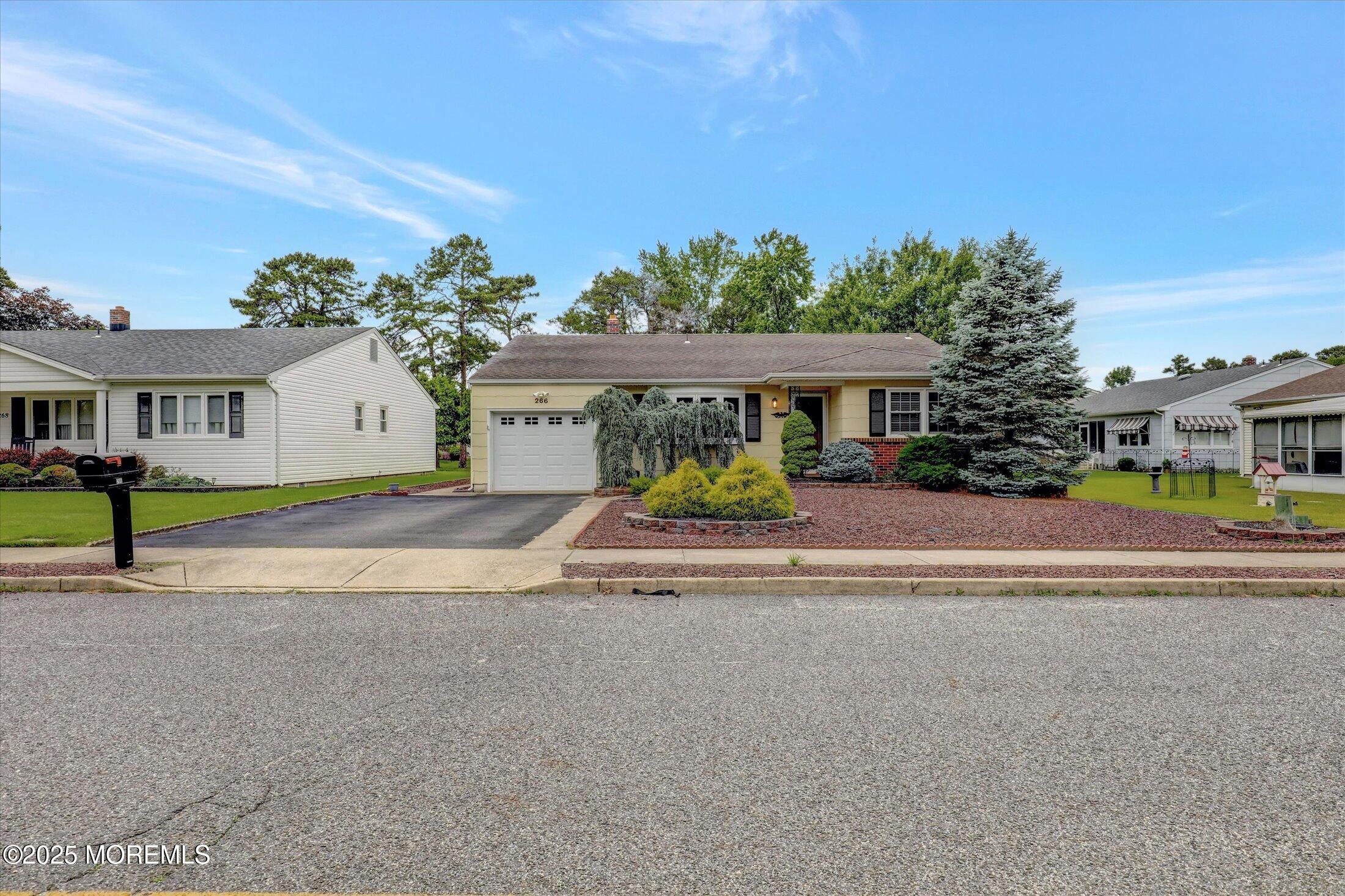 266 Westbrook Drive, Toms River, New Jersey image 6