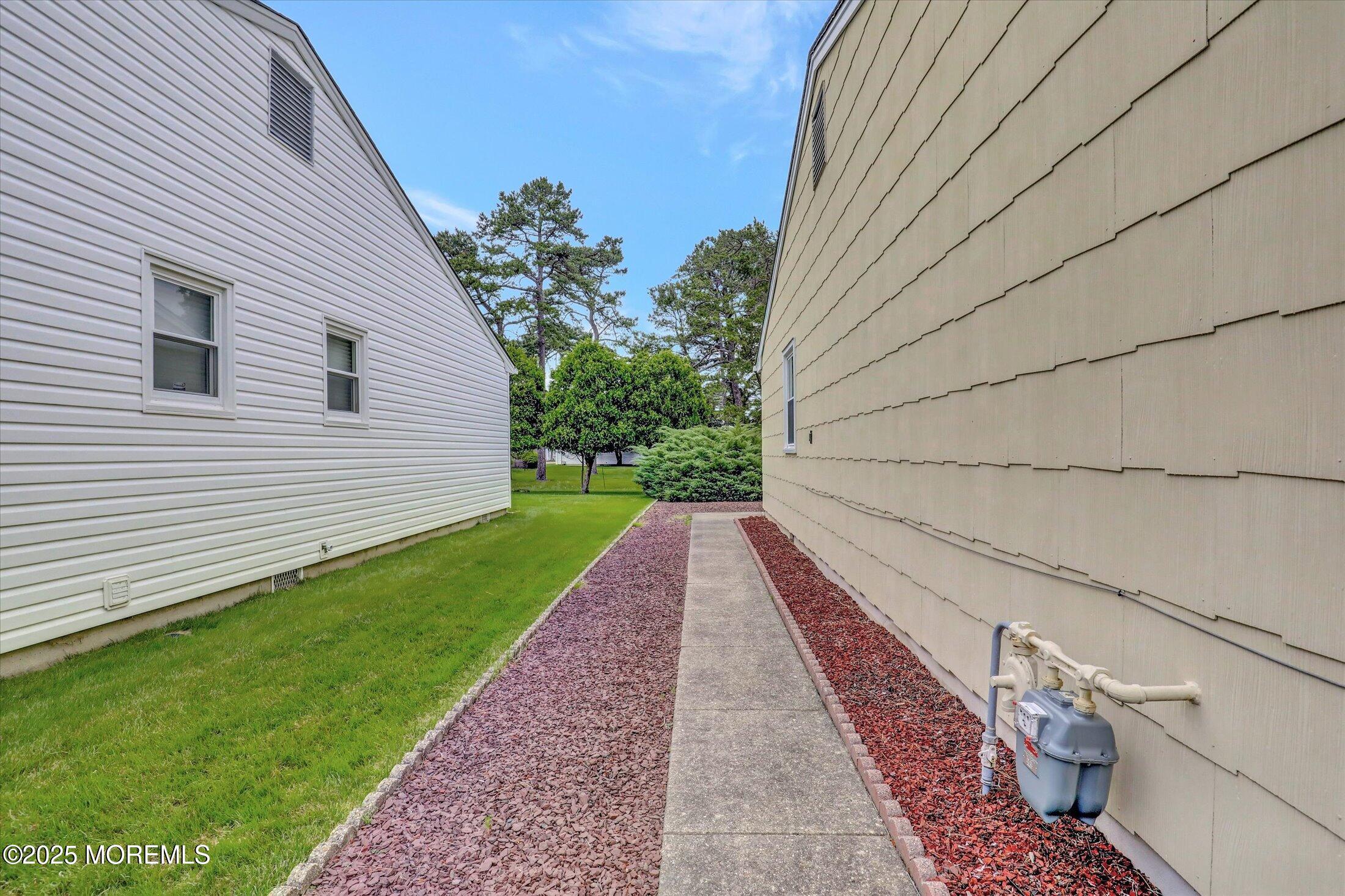266 Westbrook Drive, Toms River, New Jersey image 37