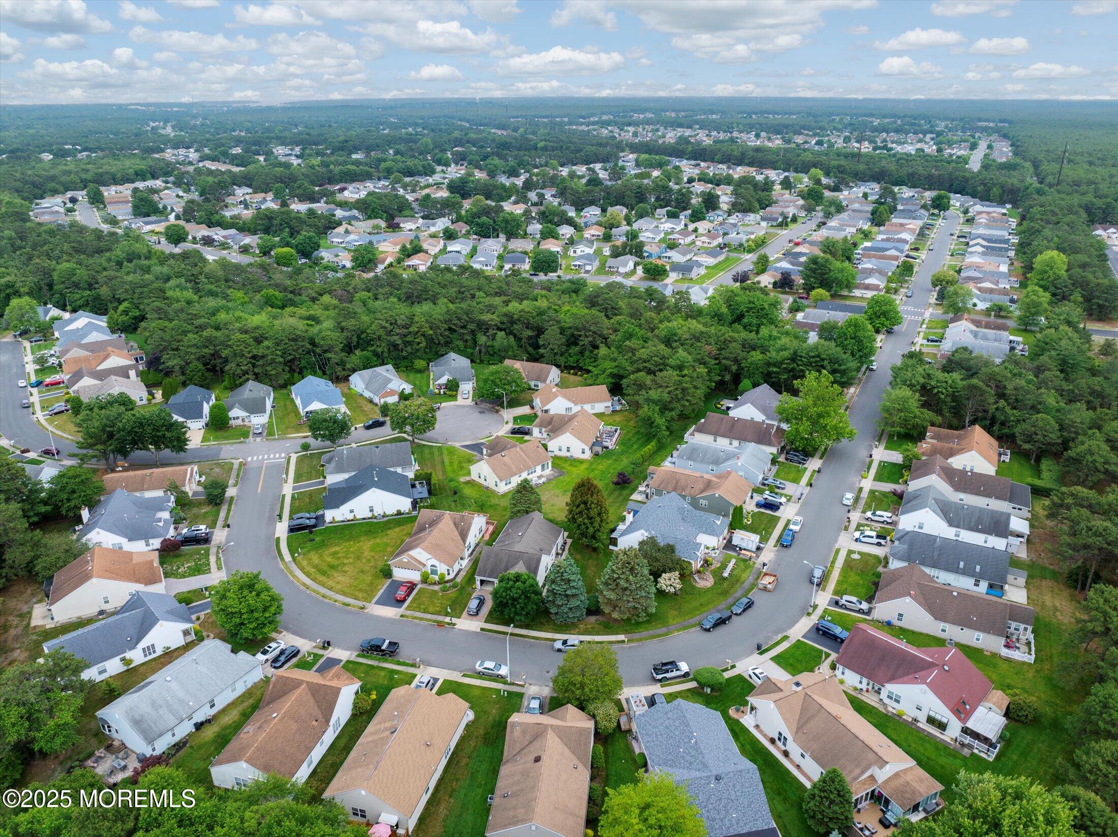 266 Westbrook Drive, Toms River, New Jersey image 41