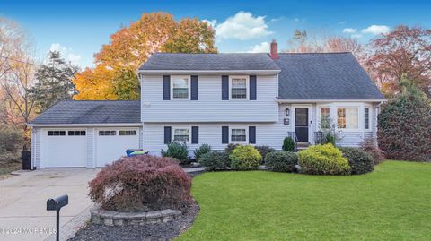 Photo of 13 Bartle Road, Franklin Twp, NJ 08873 (MLS # 22600396)