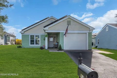 13 Newbury Row, Manchester, NJ 08759 - #: 22609427