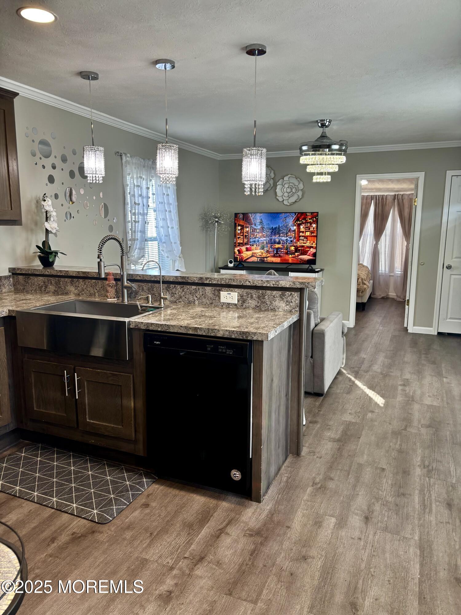 43 Monique Circle, Hazlet, New Jersey image 1