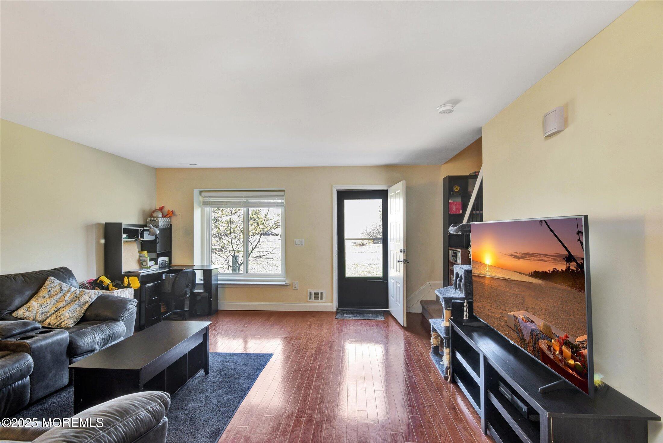 1118 Sandra Place, Brick, New Jersey image 9
