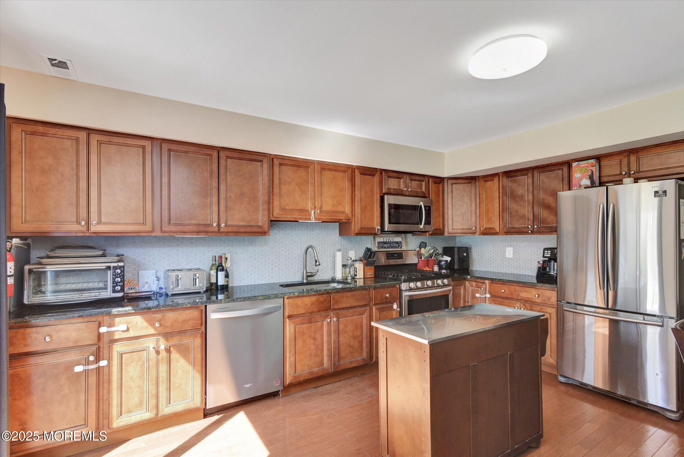 1118 Sandra Place, Brick, New Jersey image 15