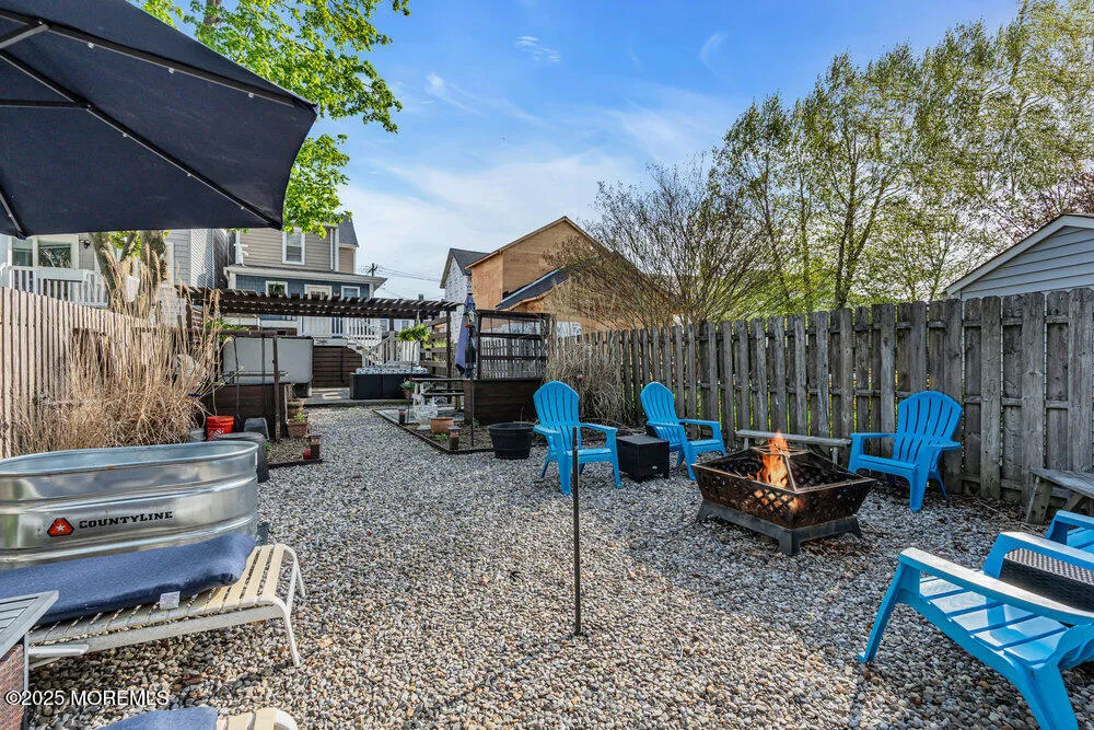 Belmar, New Jersey 07719, United States, 4 Bedrooms Bedrooms, ,2 BathroomsBathrooms,Residential,Active,120963