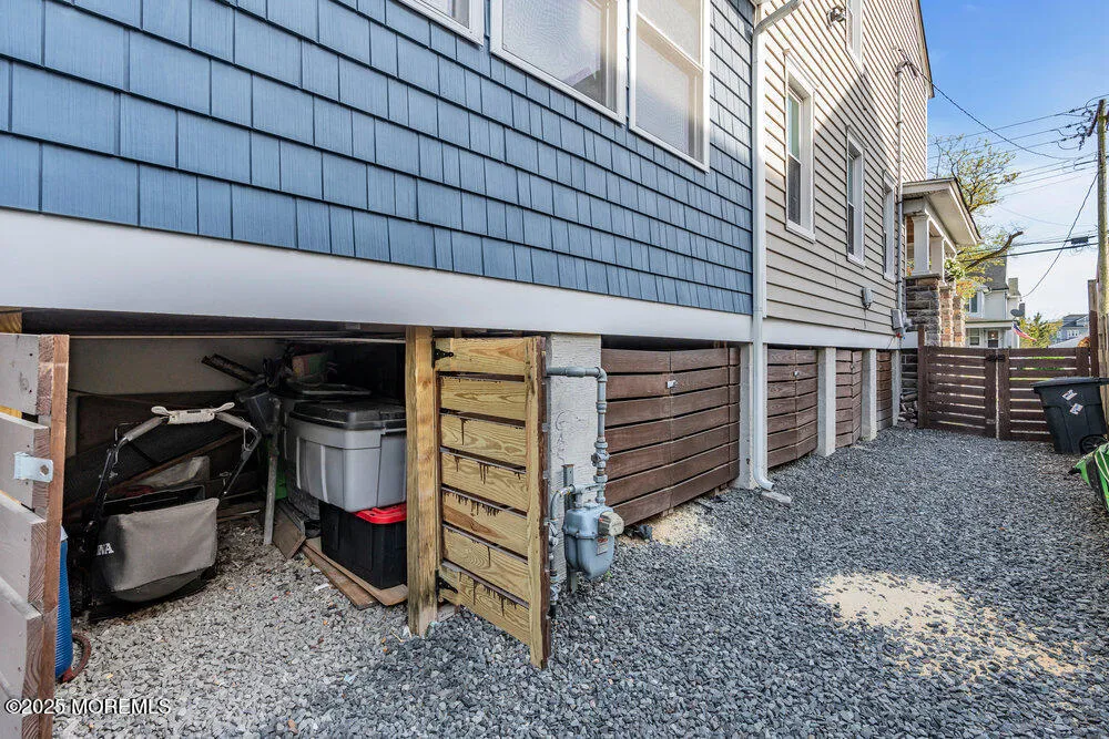 Belmar, New Jersey 07719, United States, 4 Bedrooms Bedrooms, ,2 BathroomsBathrooms,Residential,Active,120963