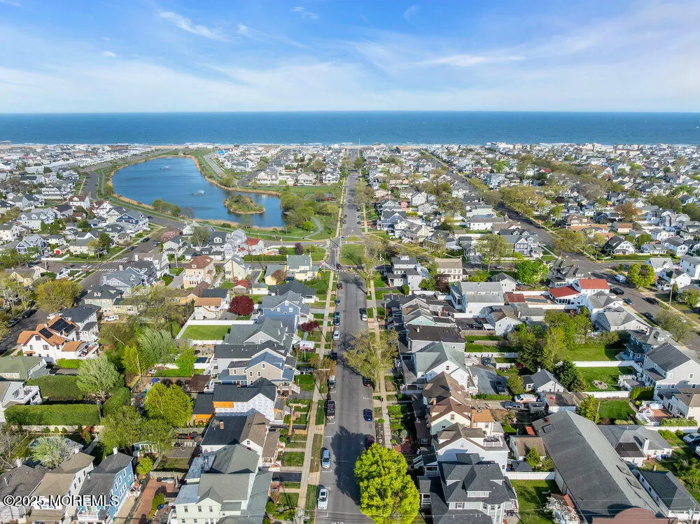 Belmar, New Jersey 07719, United States, 4 Bedrooms Bedrooms, ,2 BathroomsBathrooms,Residential,Active,120963