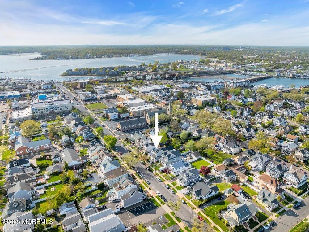 Belmar, New Jersey 07719, United States, 4 Bedrooms Bedrooms, ,2 BathroomsBathrooms,Residential,Active,120963