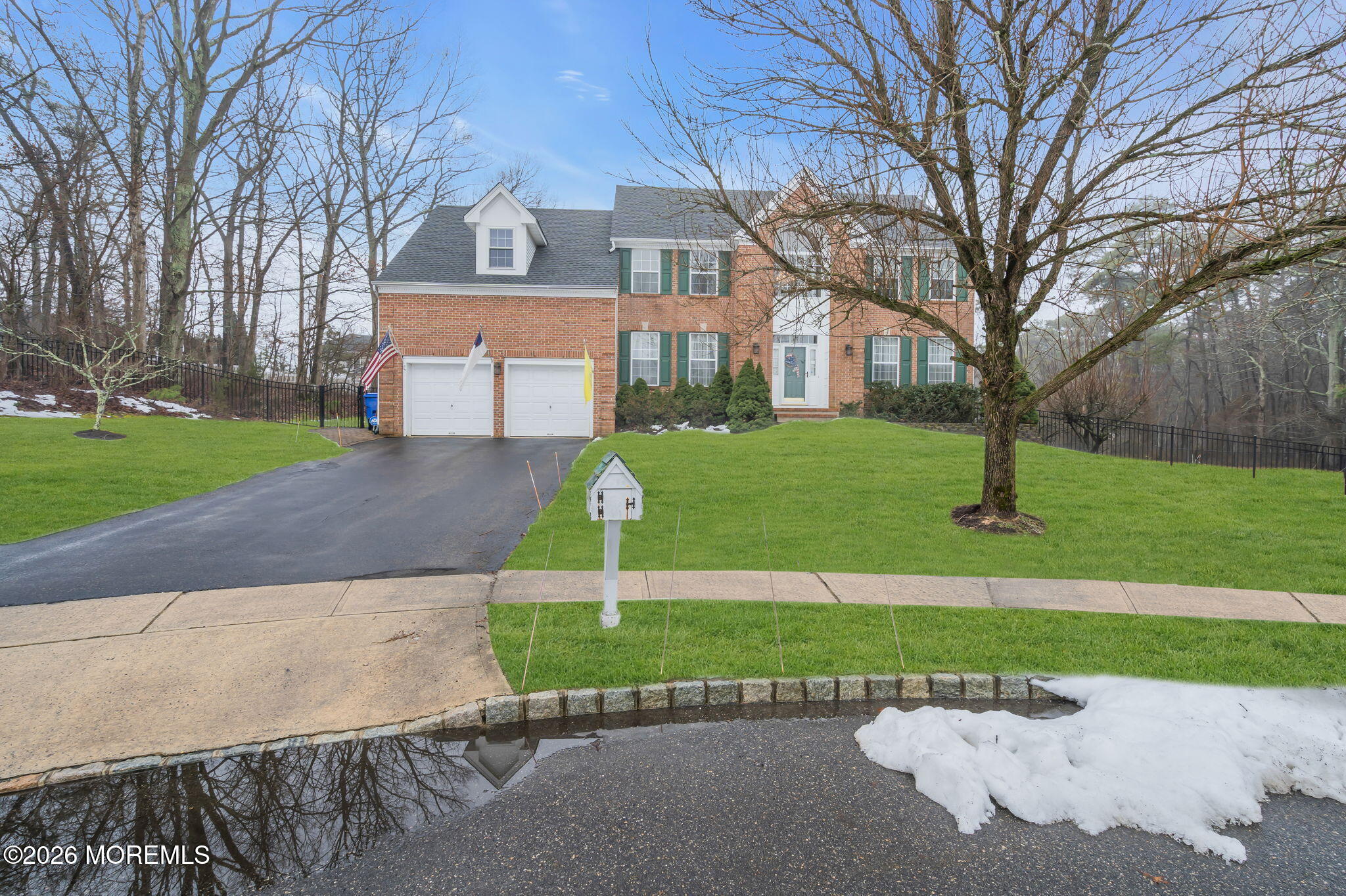 1326 Indian Hill Road