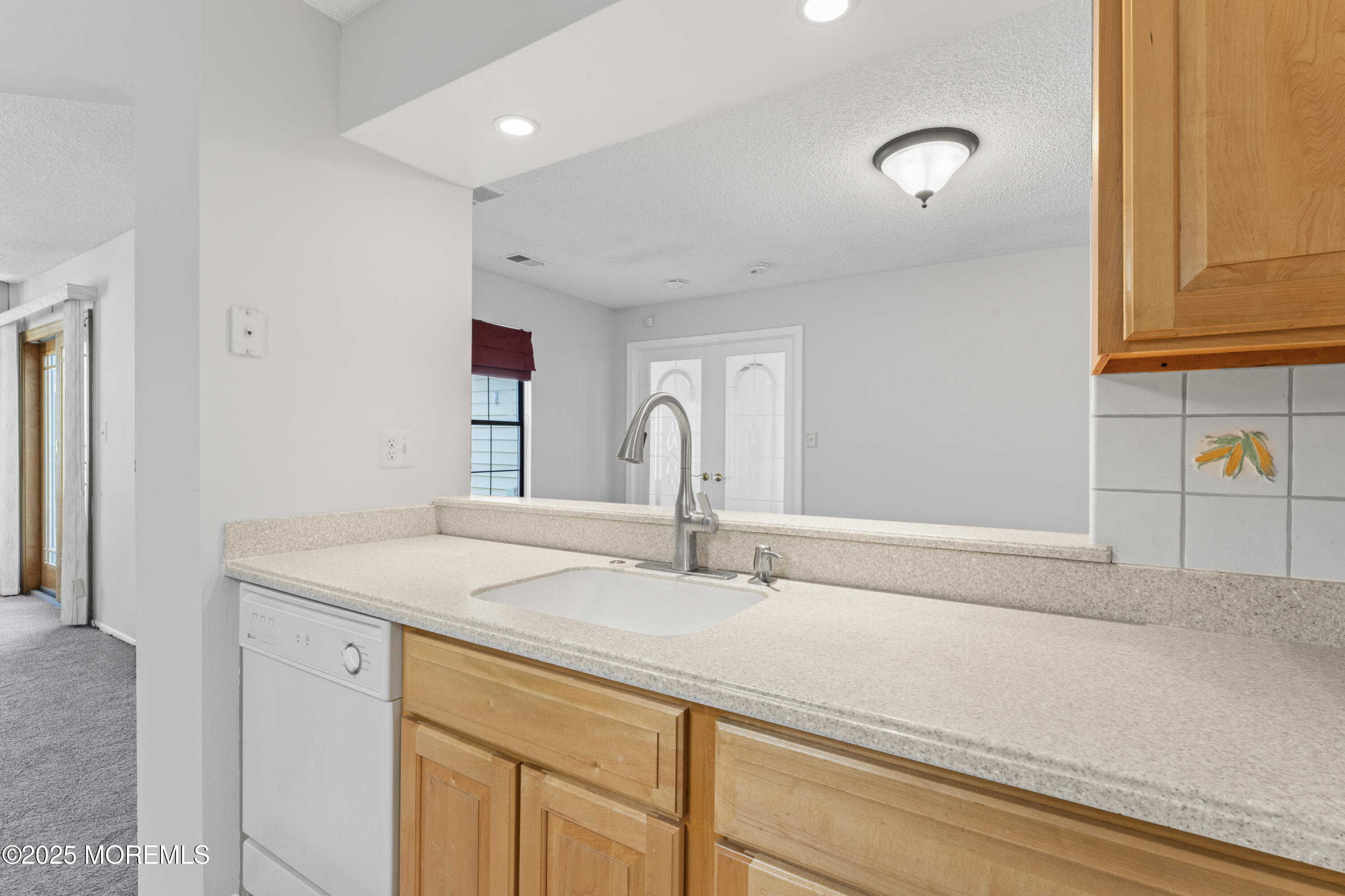 37 Sloop Square, Freehold, New Jersey image 8