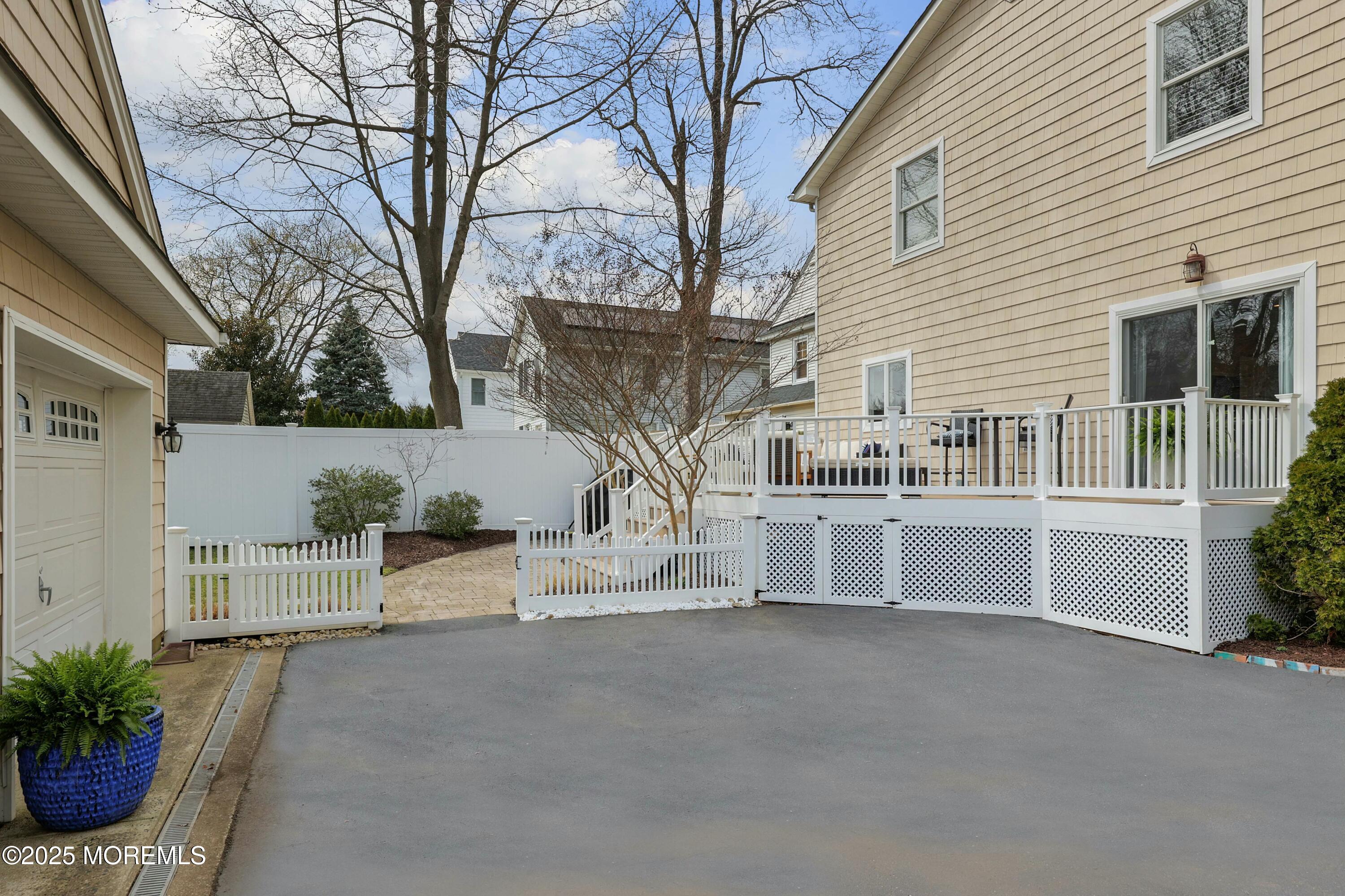 105 Black Point Road, Rumson, New Jersey image 31