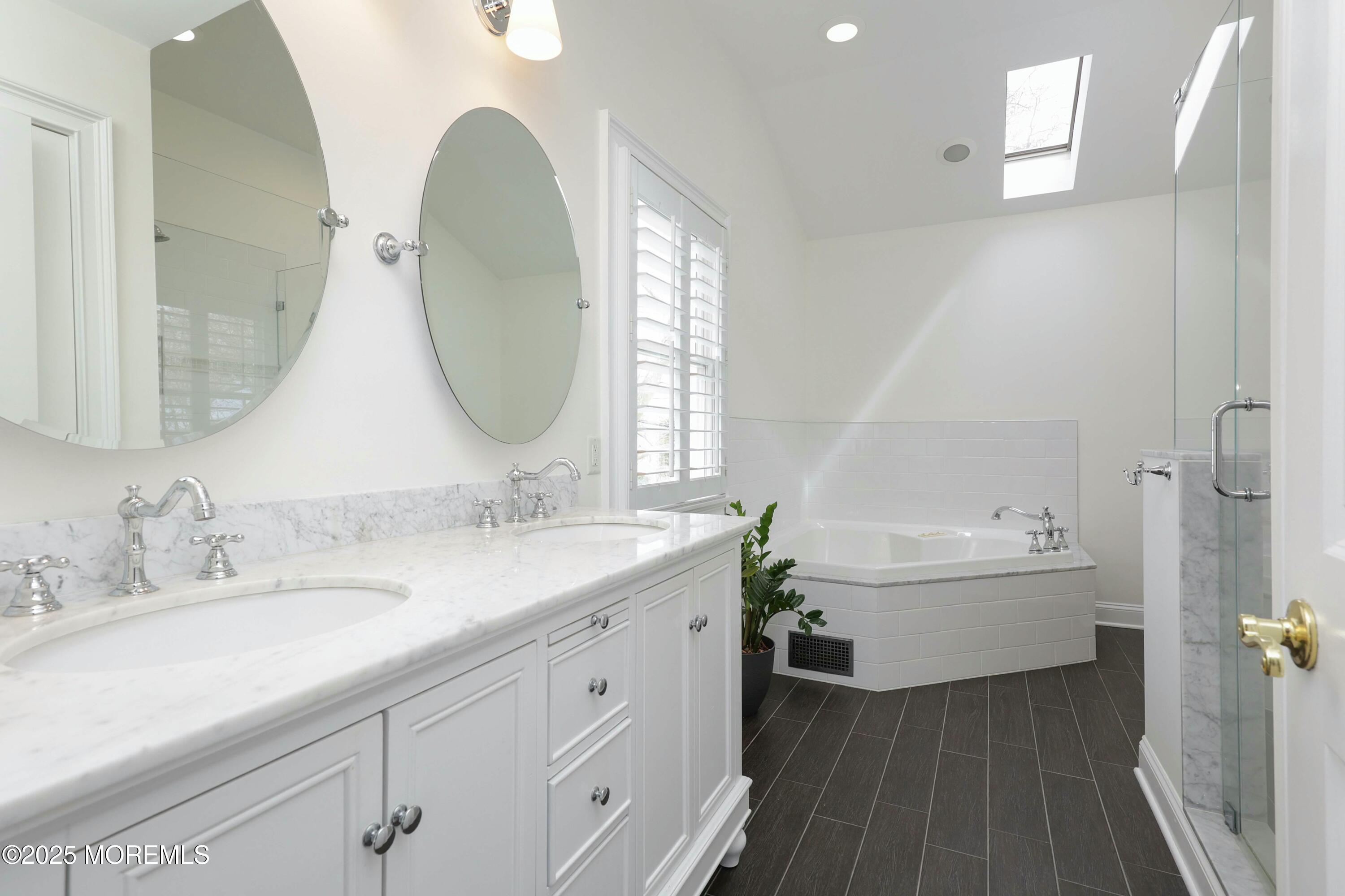 105 Black Point Road, Rumson, New Jersey image 17