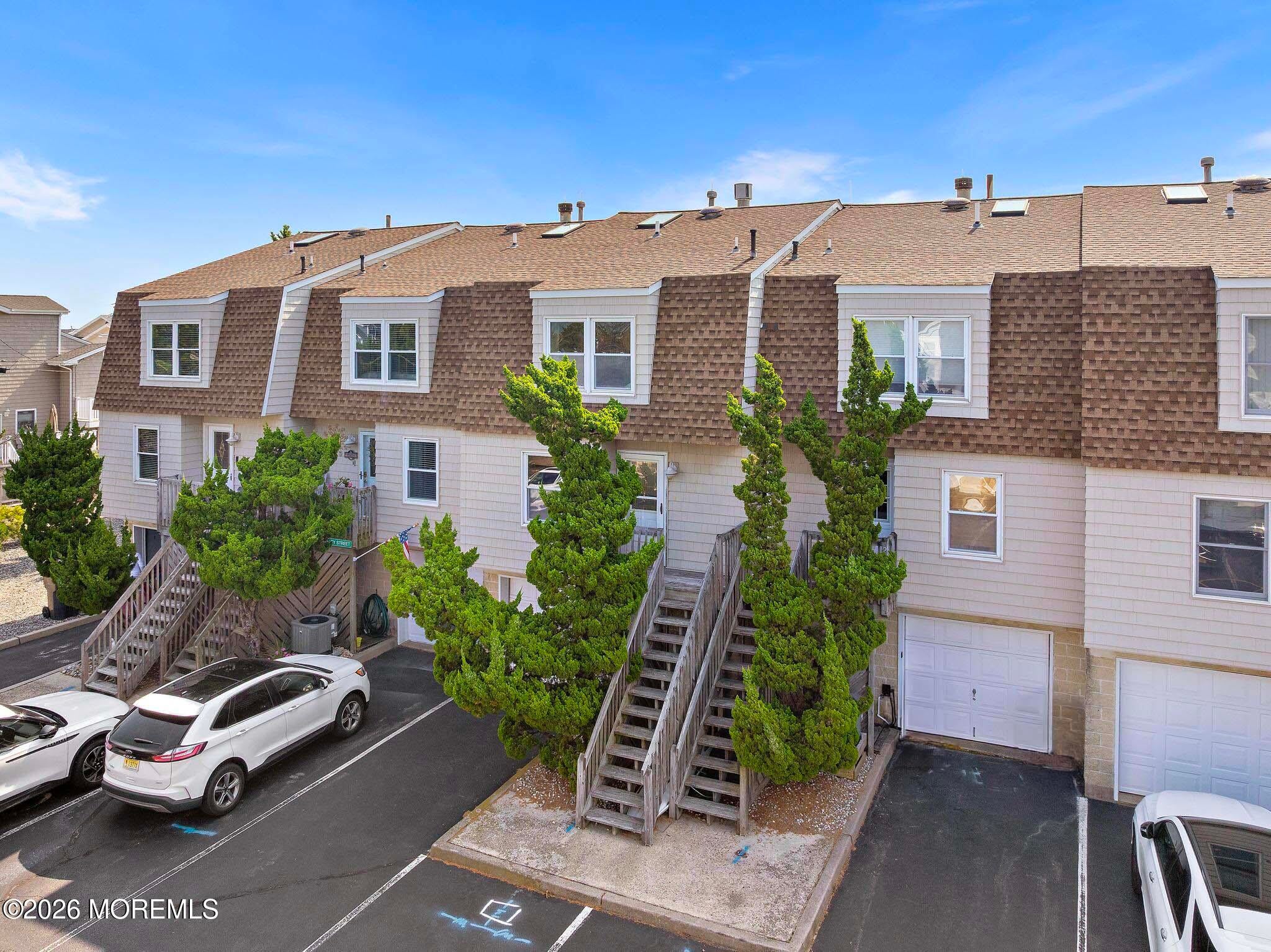 206 Easy Street 206