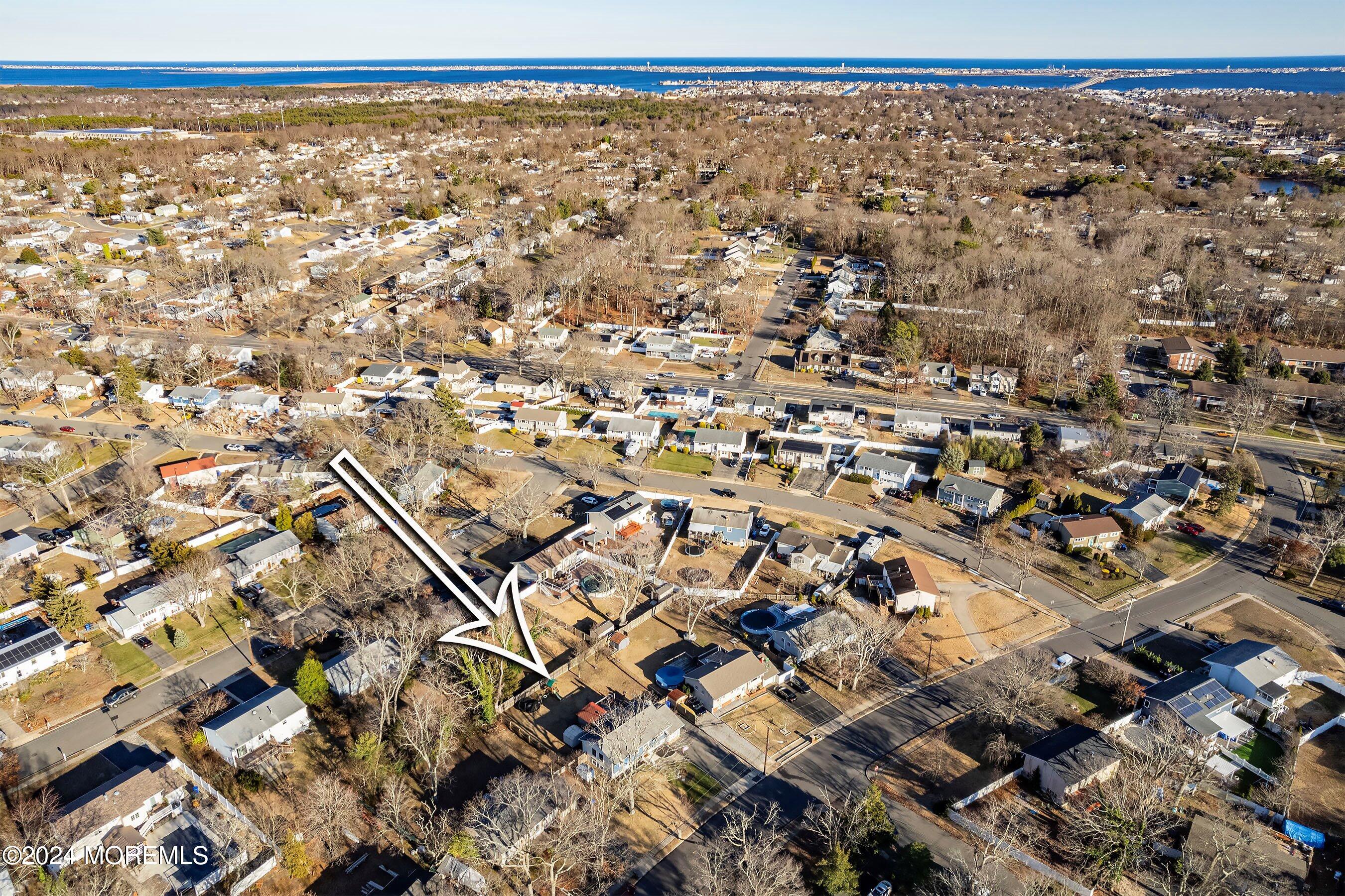 1598 Deer Hollow Drive, Toms River, New Jersey image 3