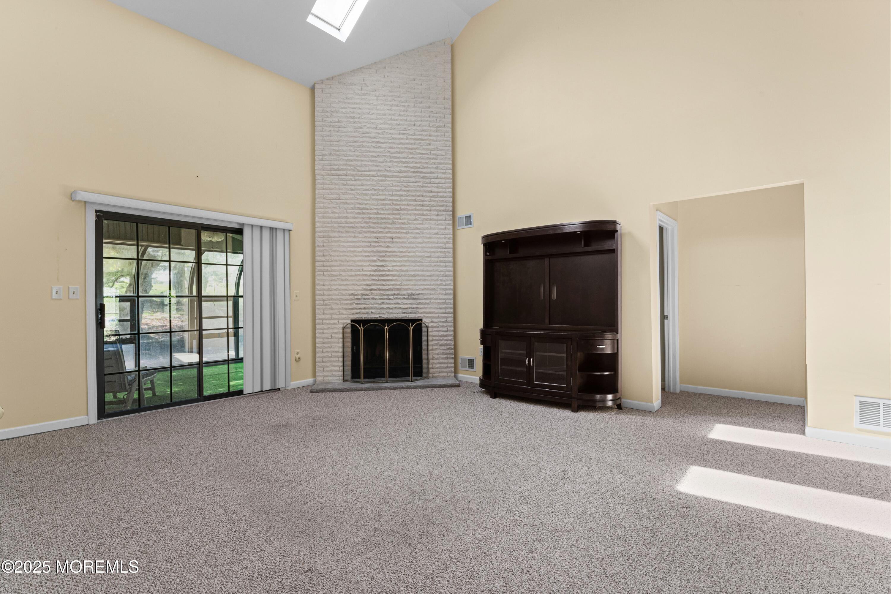 24 Clubhouse Lane, Marlboro, New Jersey image 13