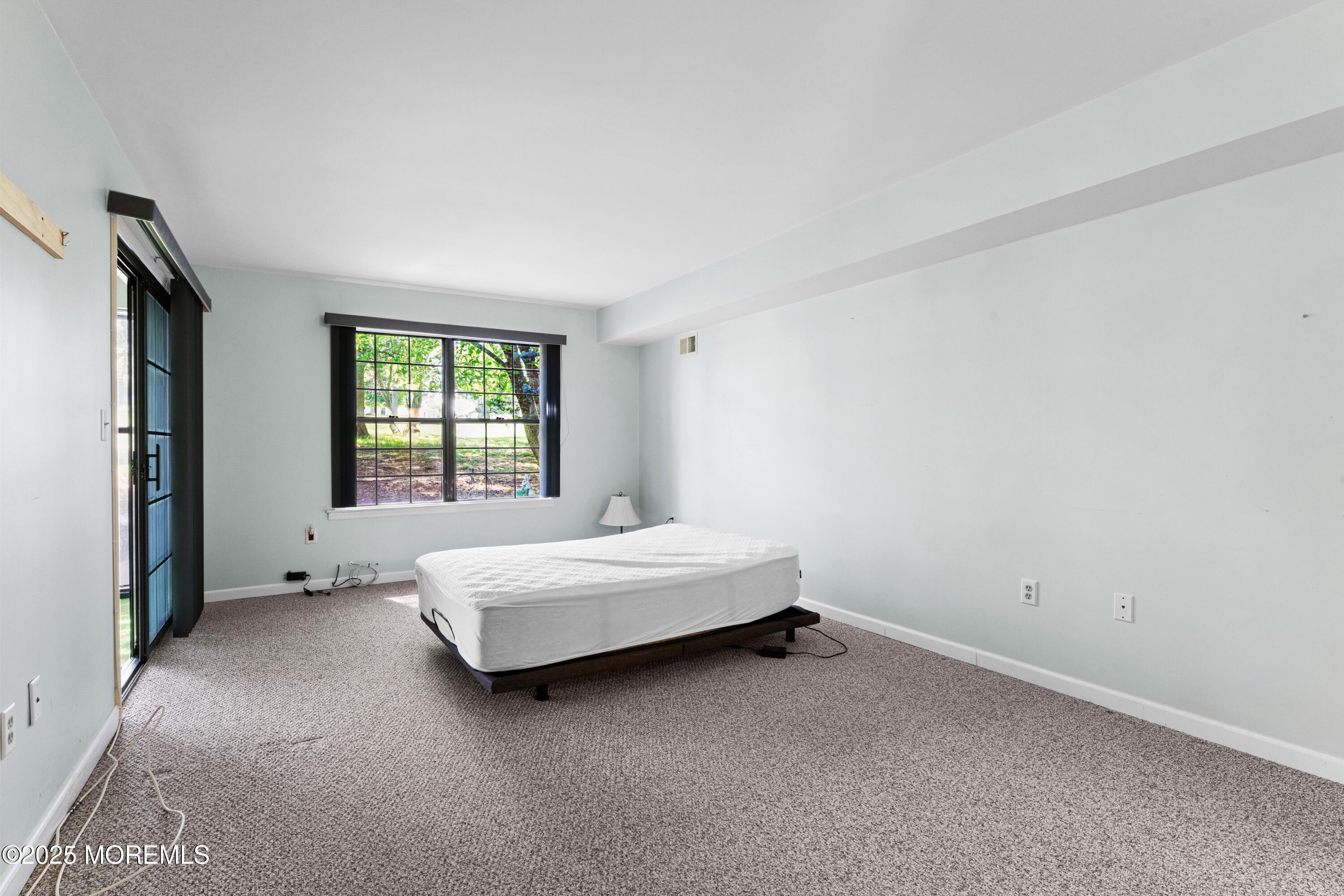 24 Clubhouse Lane, Marlboro, New Jersey image 16