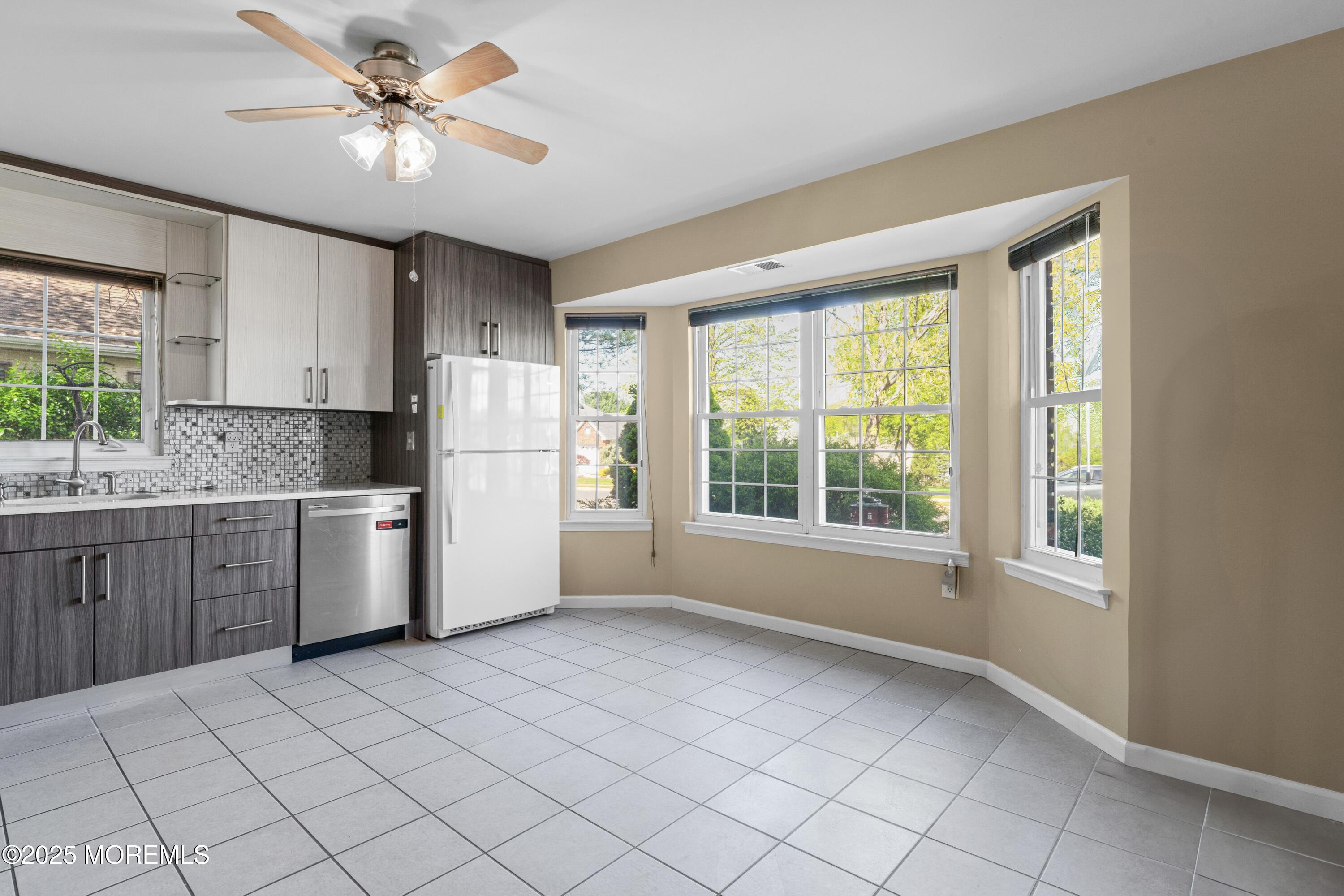 24 Clubhouse Lane, Marlboro, New Jersey image 9
