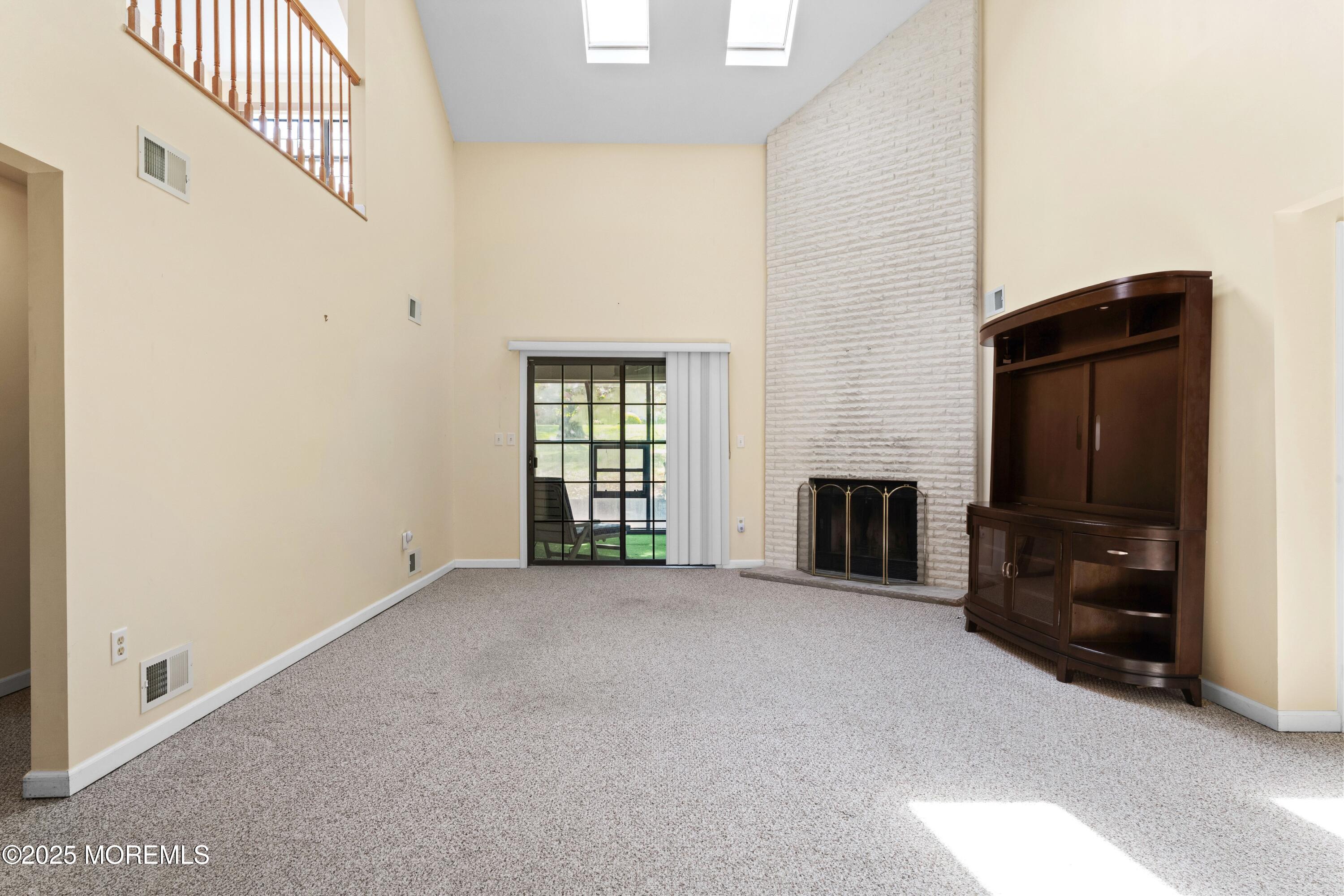 24 Clubhouse Lane, Marlboro, New Jersey image 12