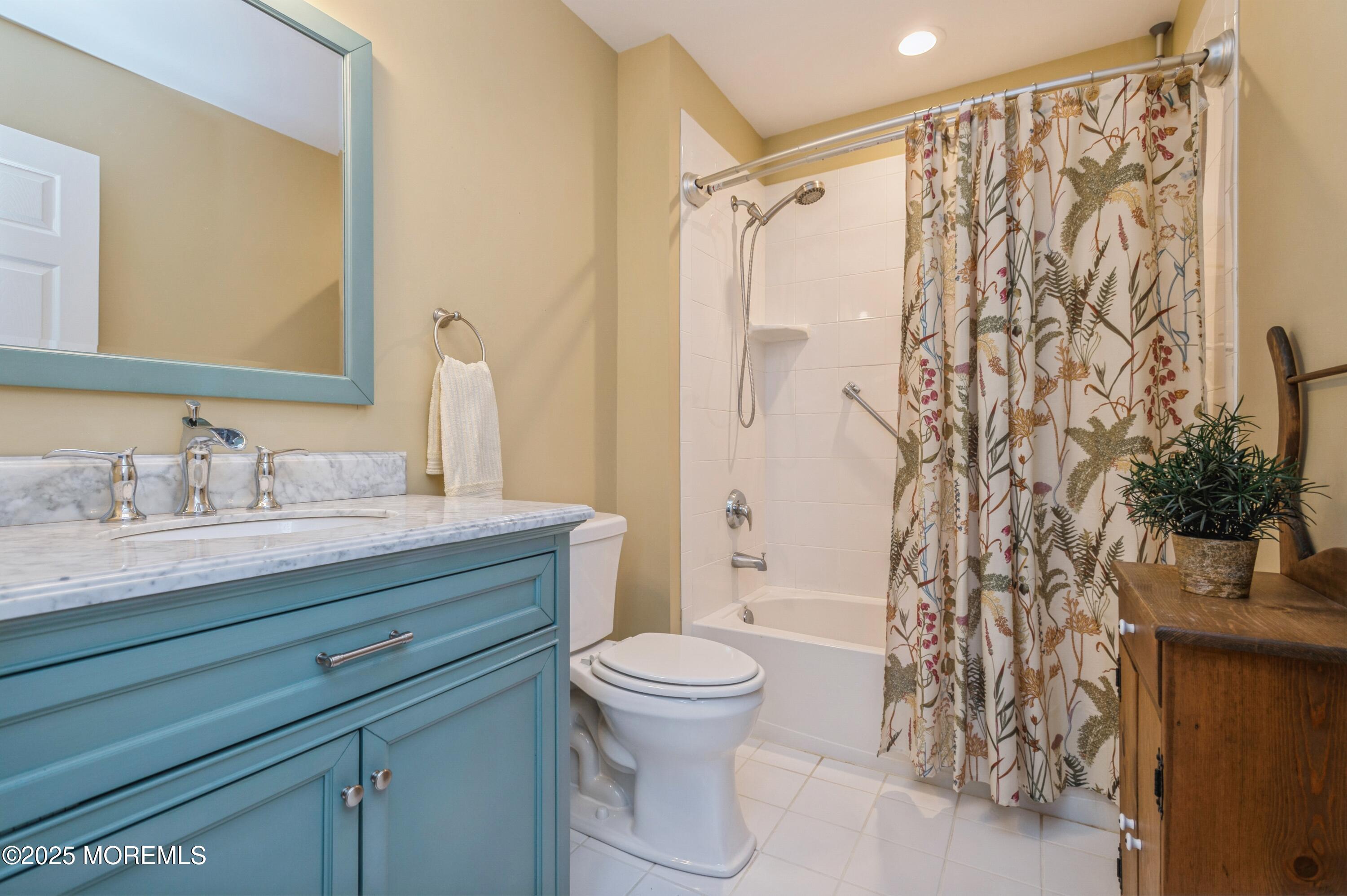 59 Londonberry Drive, Holmdel, New Jersey image 26