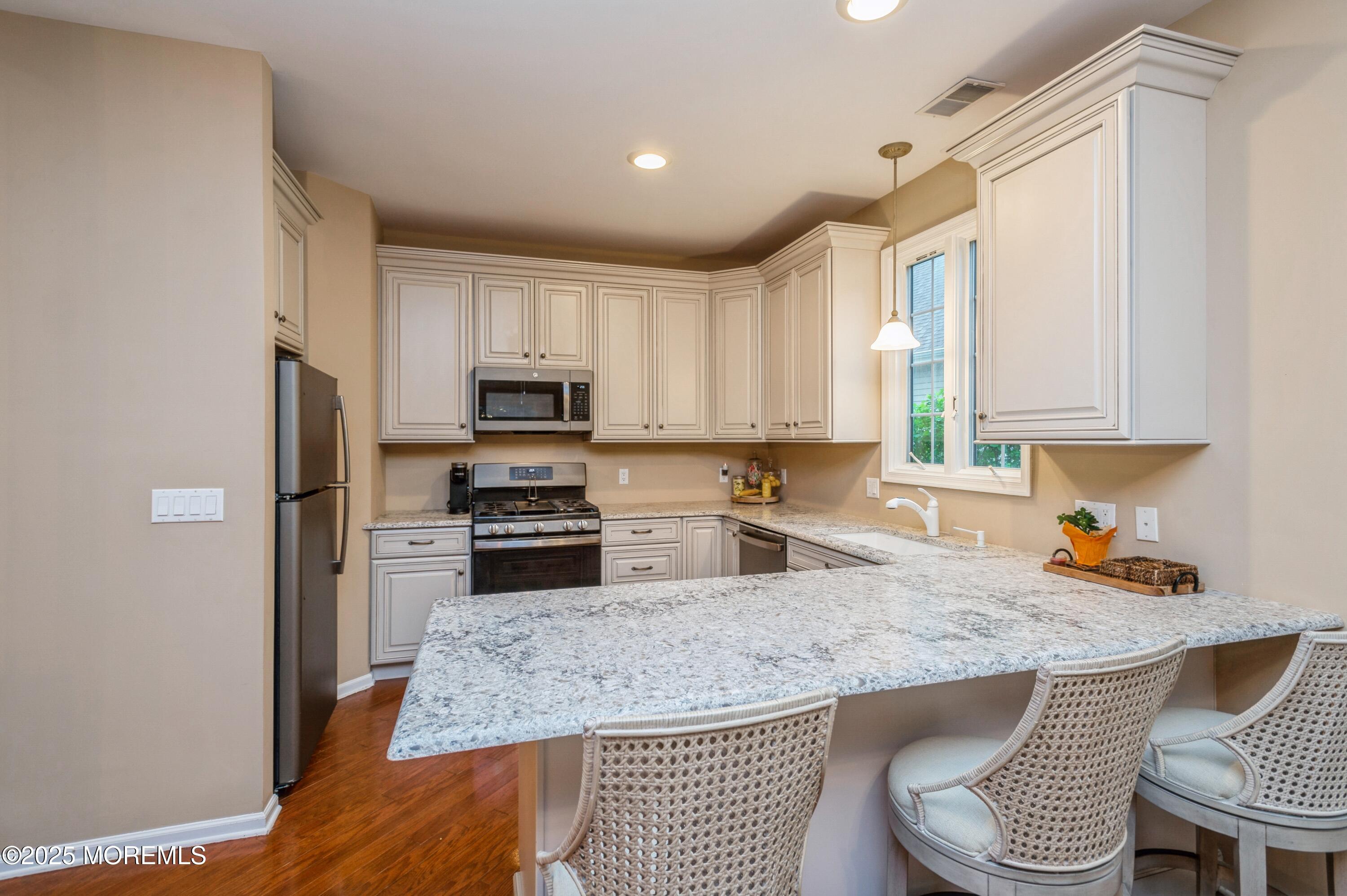 59 Londonberry Drive, Holmdel, New Jersey image 8