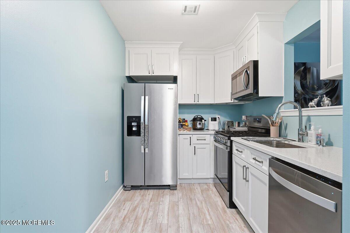 1 Central Avenue 3