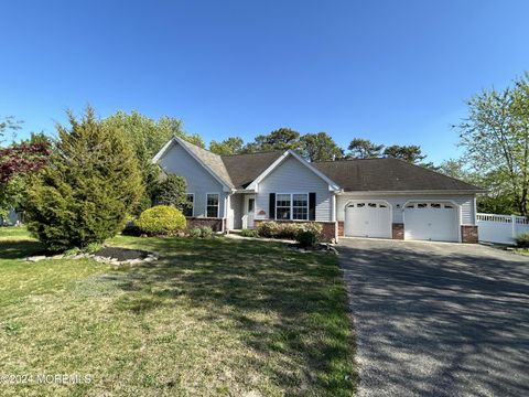 10 Laketree Court, Manchester, NJ 08759 - MLS#: 22420556