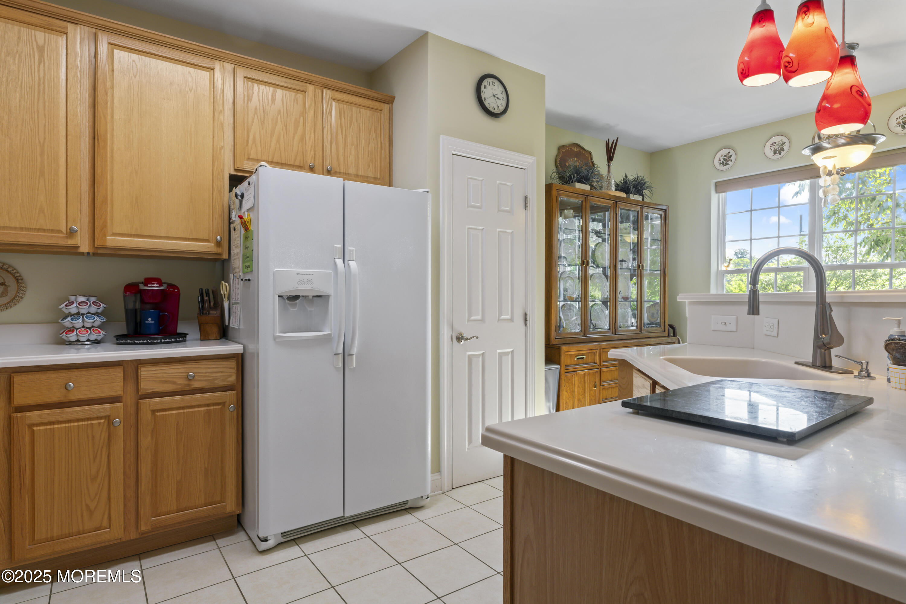 203 April Way, Middletown, New Jersey image 7