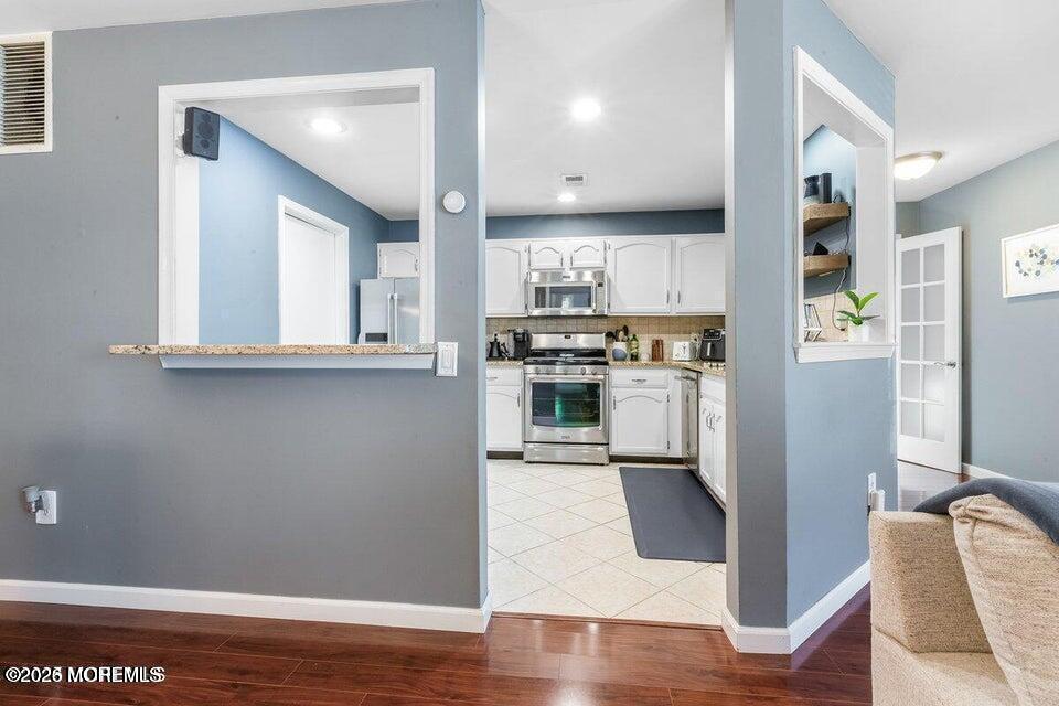 334 Mayfair Place