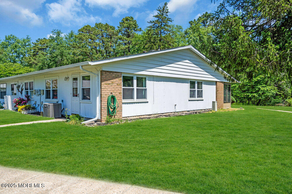 22A Yorkshire Court, Manchester, New Jersey image 22