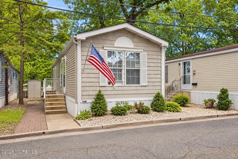 Mobile Home For Sale - 2505 Woodbridge Avenue #M36<br/> Edison, NJ 08817