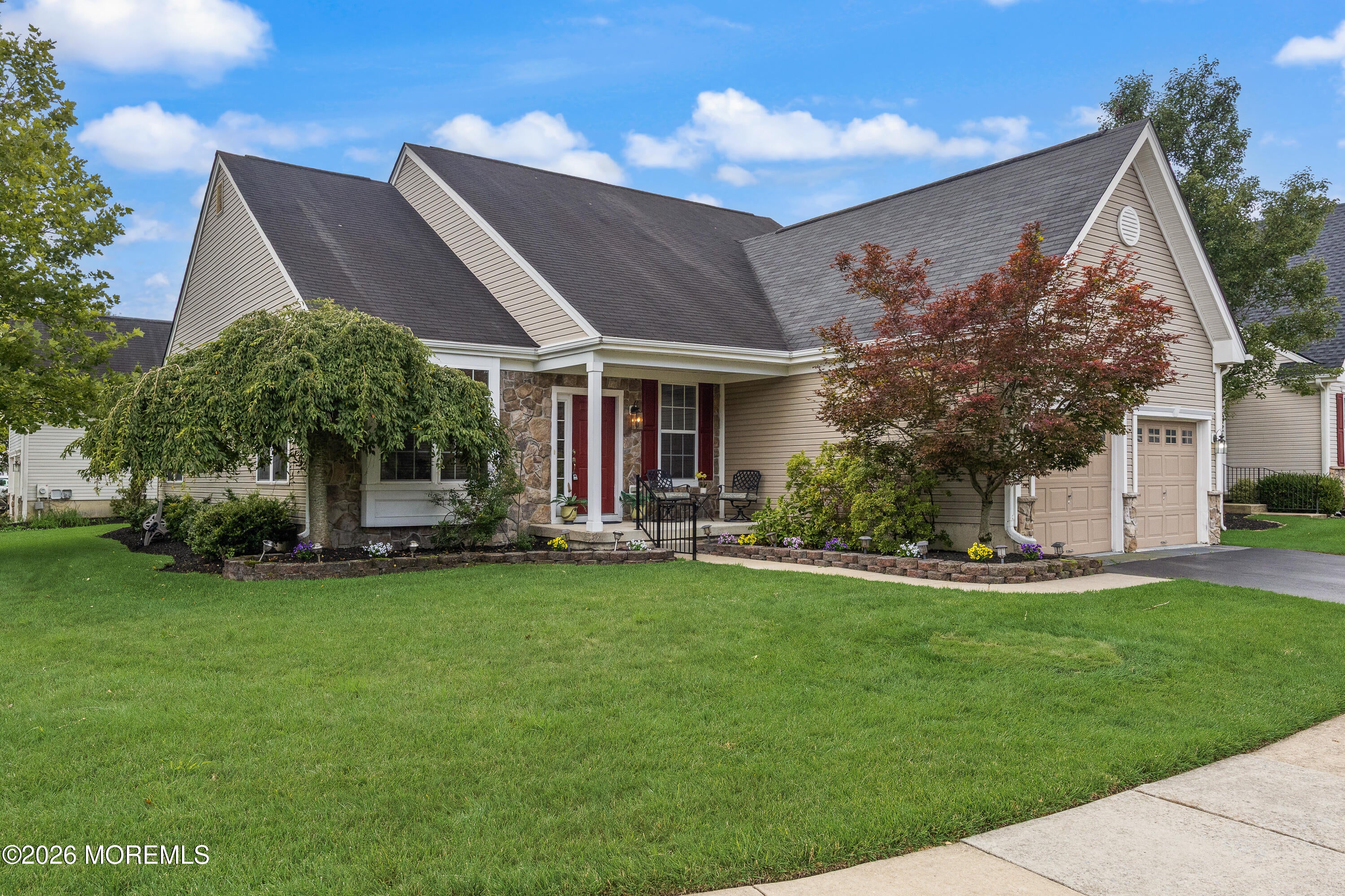 33 Hibiscus Drive