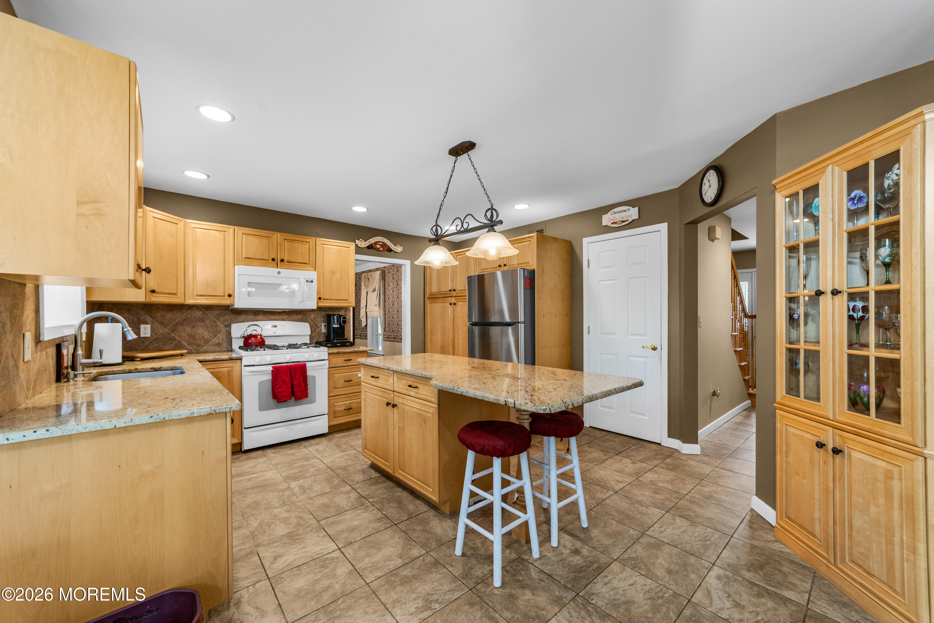 Monroe, New Jersey, 08831, United States, 5 Bedrooms Bedrooms, ,4 BathroomsBathrooms,Residential,Active,2041589