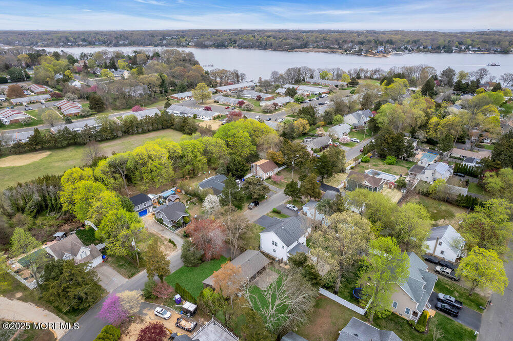 100 Hill Top Drive, Brick, New Jersey image 33