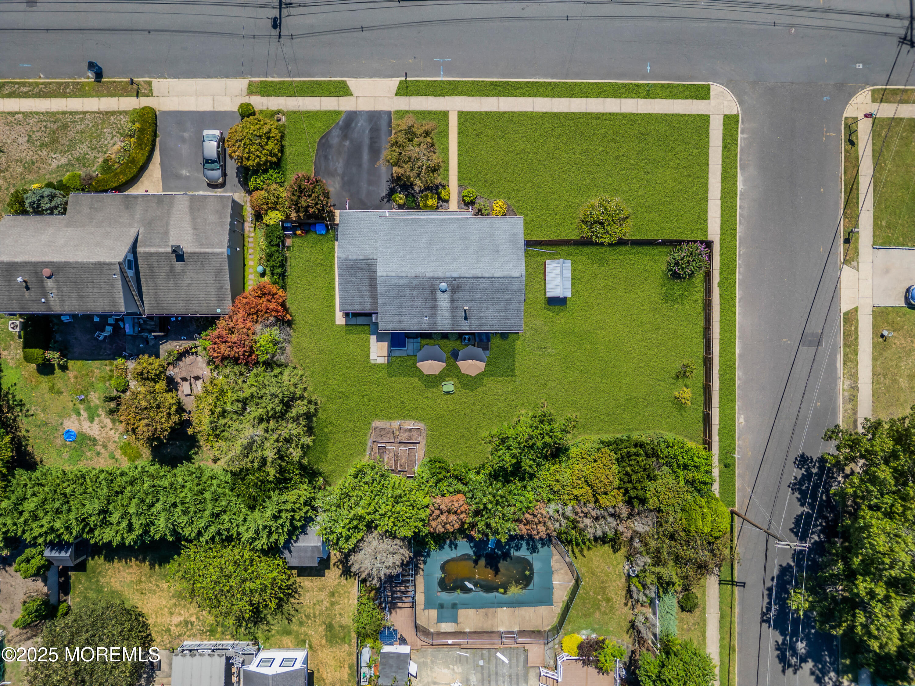 16 Vermont Avenue