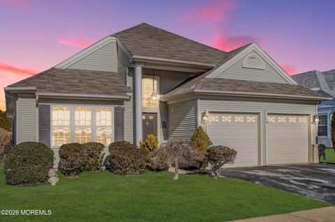 Homes For Sale - 42 Milton Drive<br/> Manchester, NJ 08759