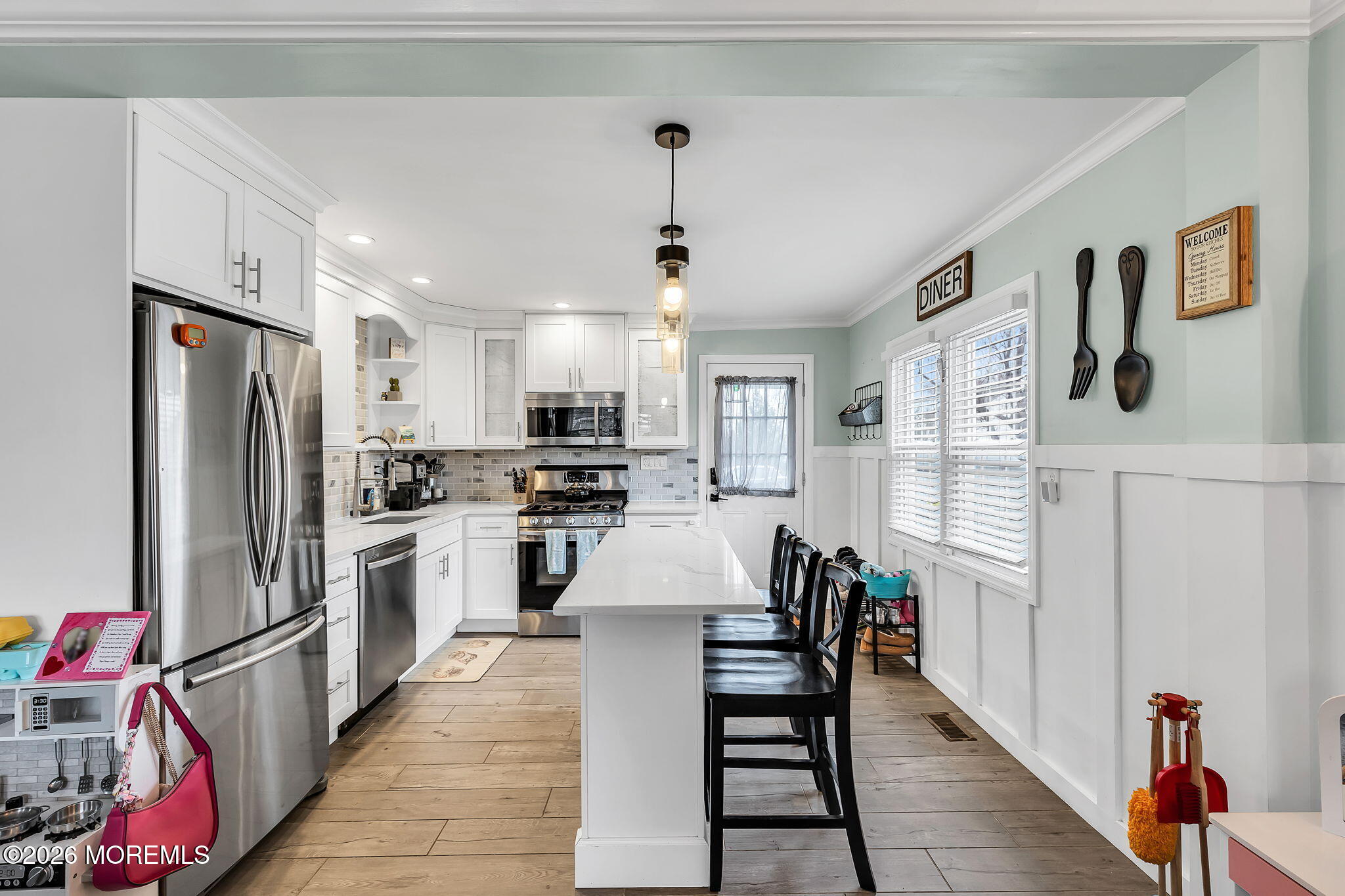 2024 Florence Avenue