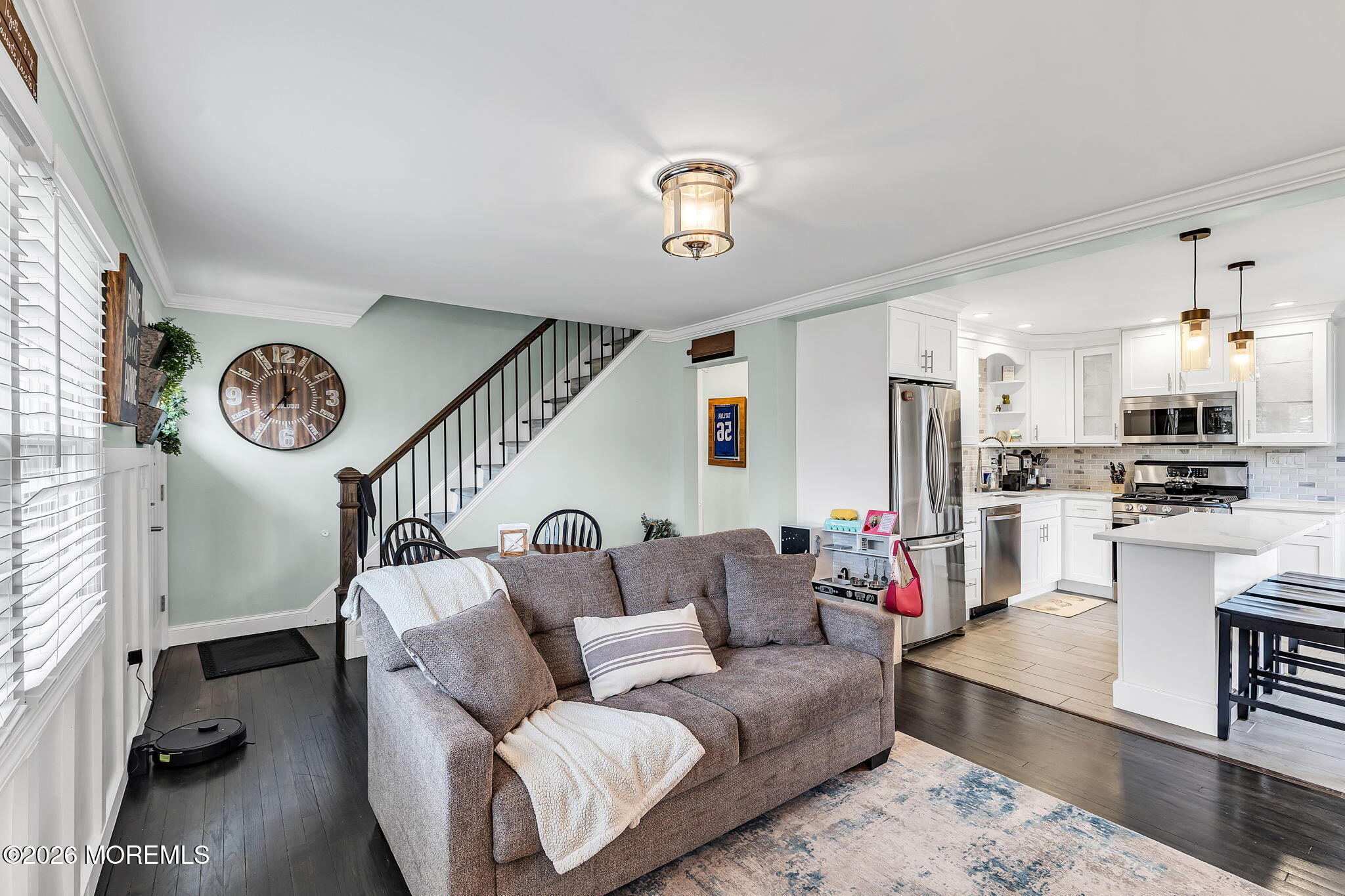 2024 Florence Avenue