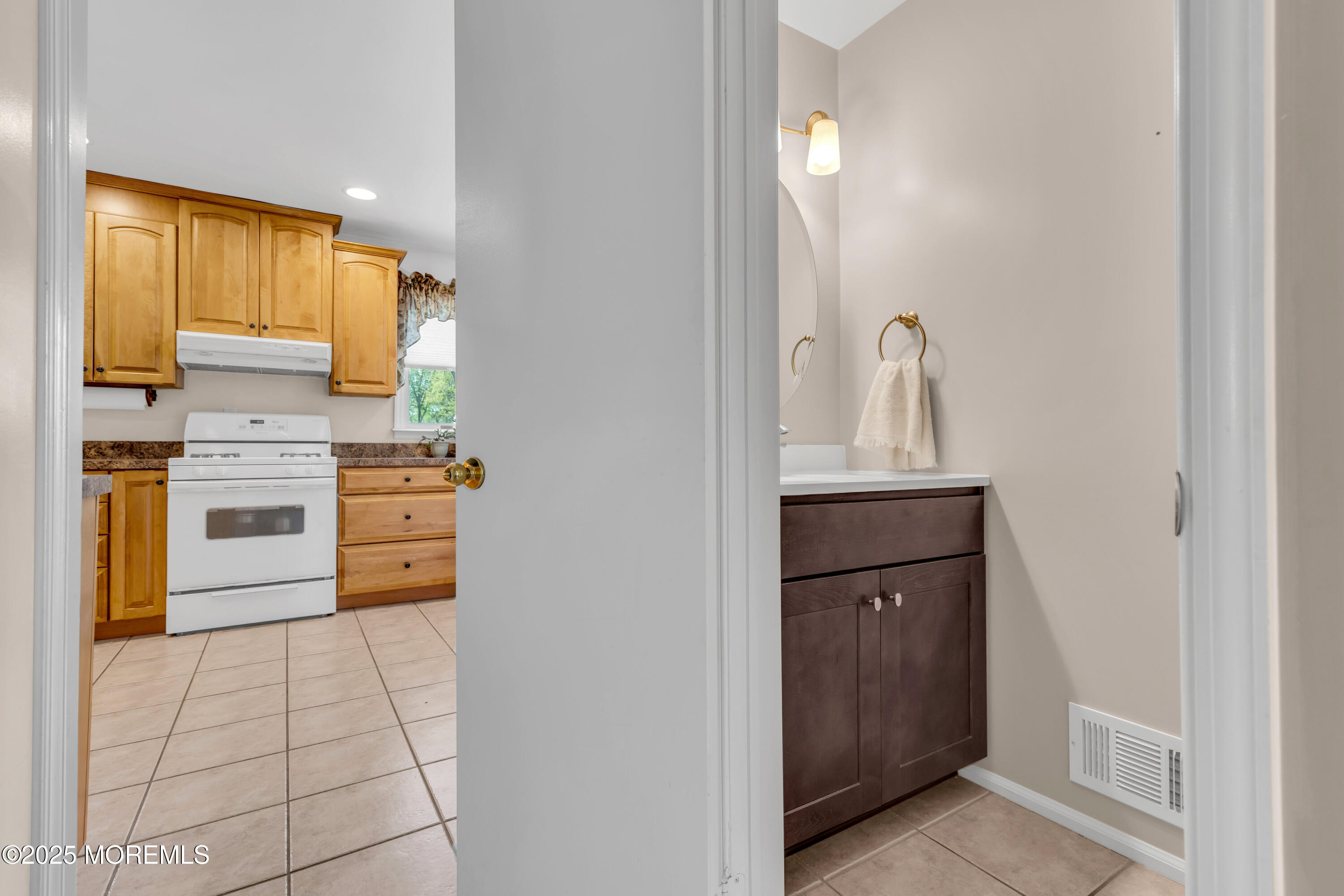 210 Chelsea Avenue, Bayville, New Jersey image 8