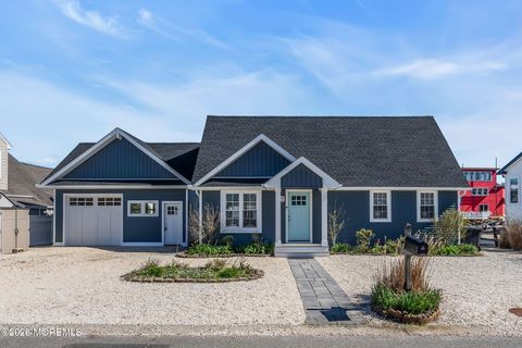 Homes For Sale - 108 Bernard Drive<br/> Manahawkin, NJ 08050