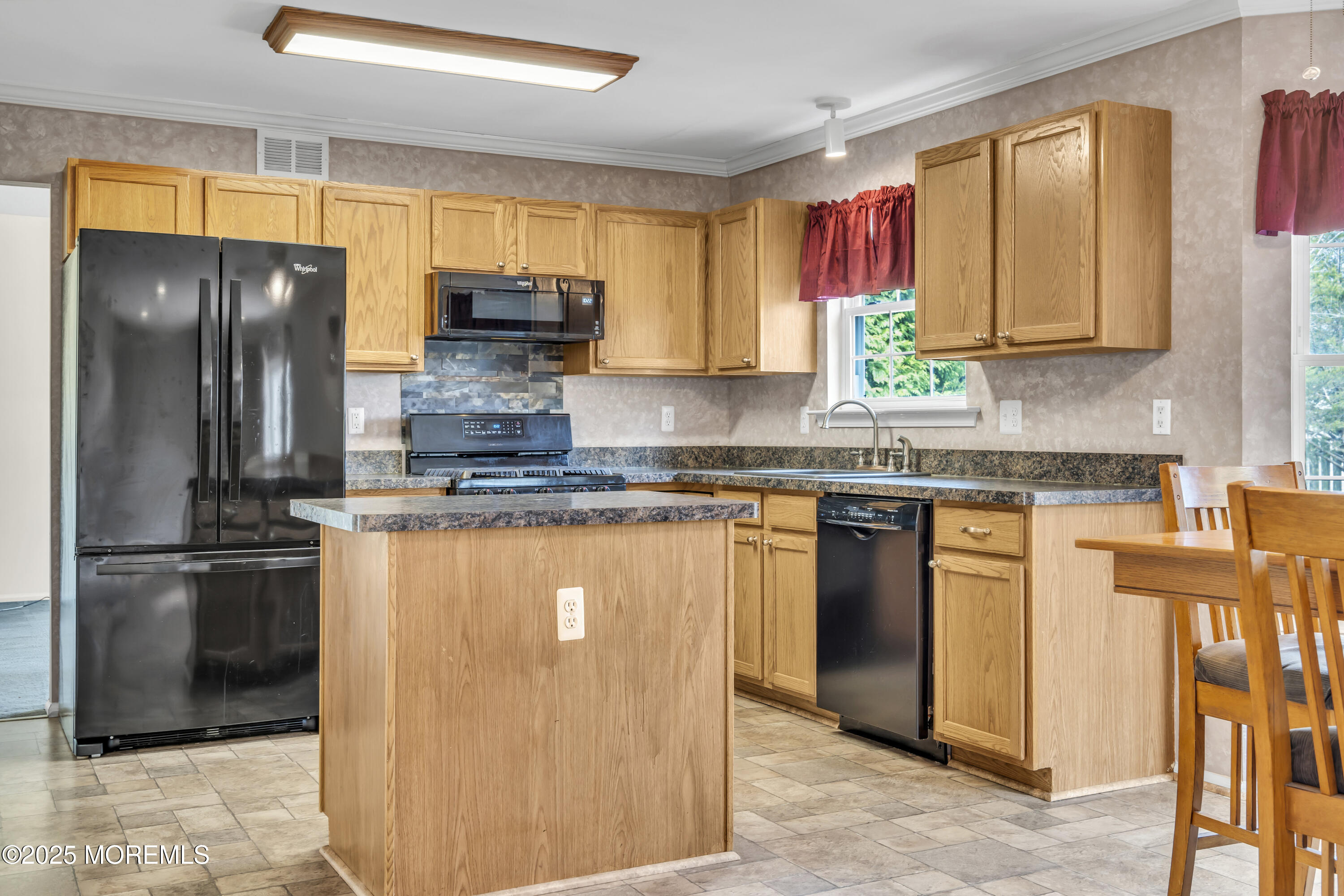 1054 Driftwood Avenue, Manahawkin, New Jersey image 18