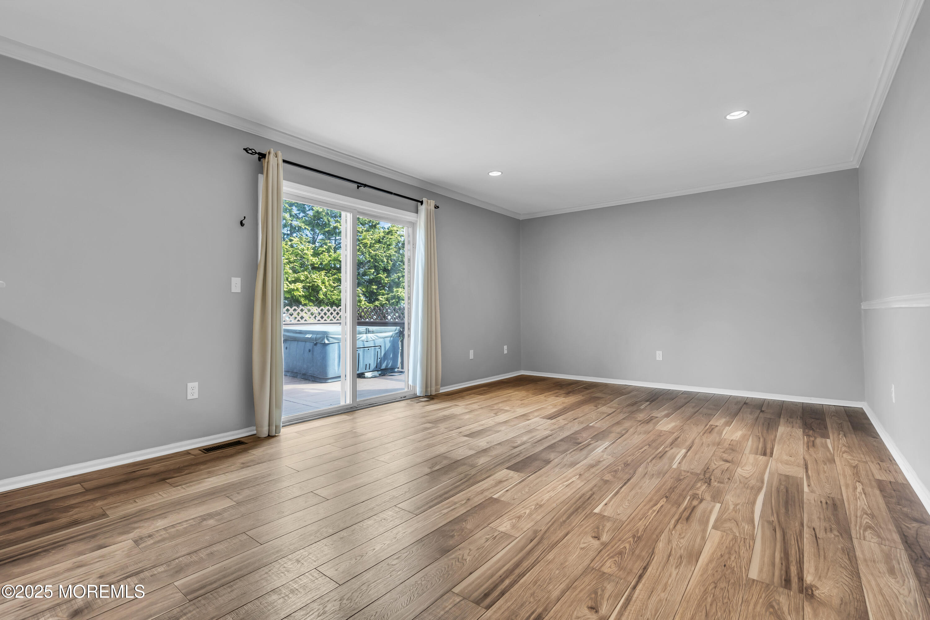 1054 Driftwood Avenue, Manahawkin, New Jersey image 26