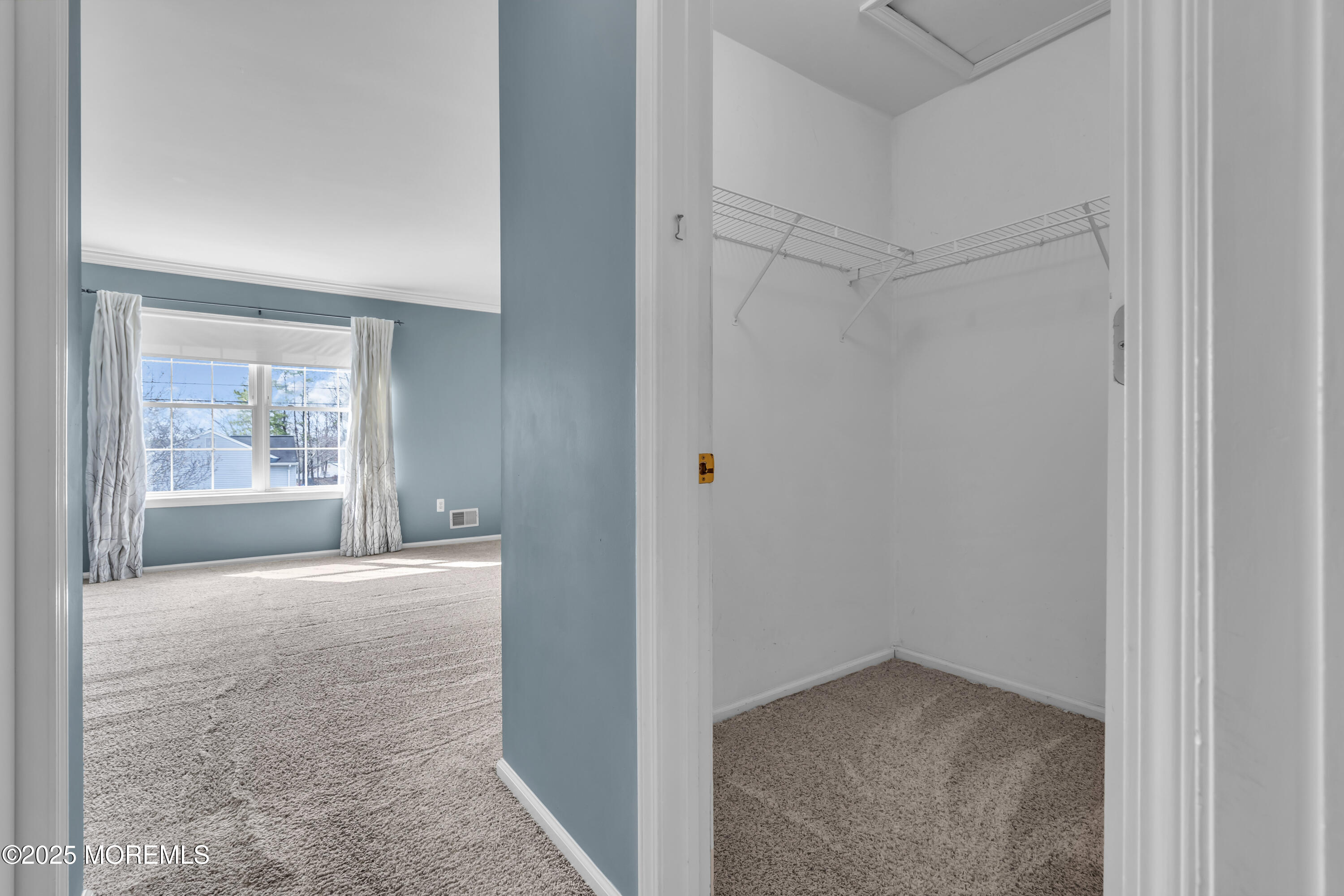 1054 Driftwood Avenue, Manahawkin, New Jersey image 38