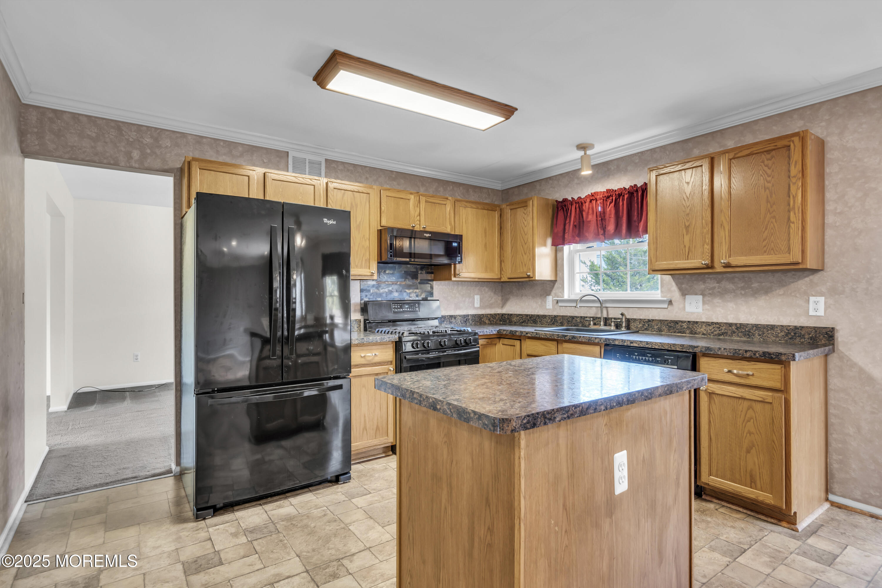 1054 Driftwood Avenue, Manahawkin, New Jersey image 20