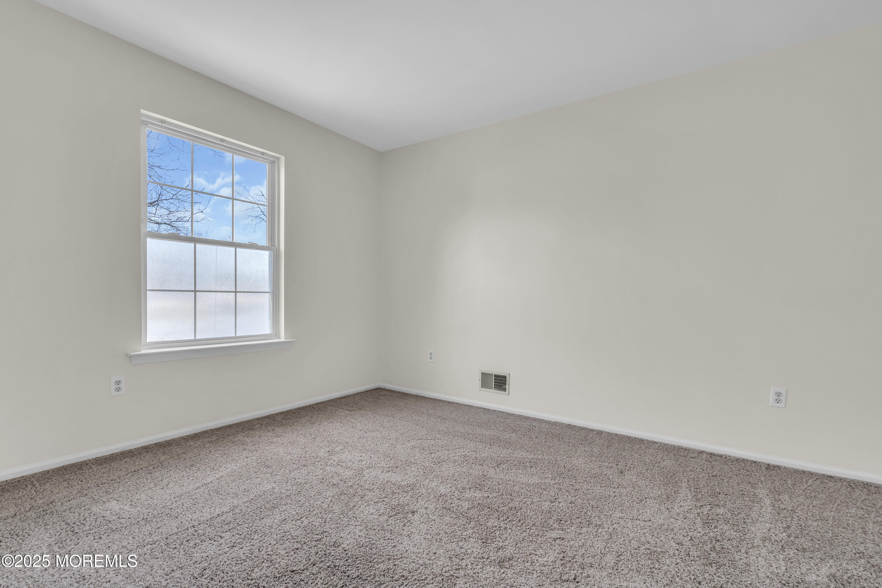 1054 Driftwood Avenue, Manahawkin, New Jersey image 33